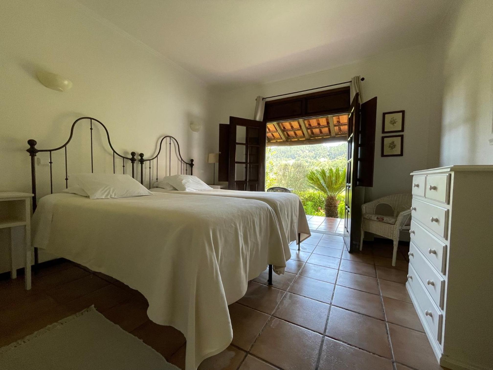 One-Bedroom Villa with Garden View photo 3