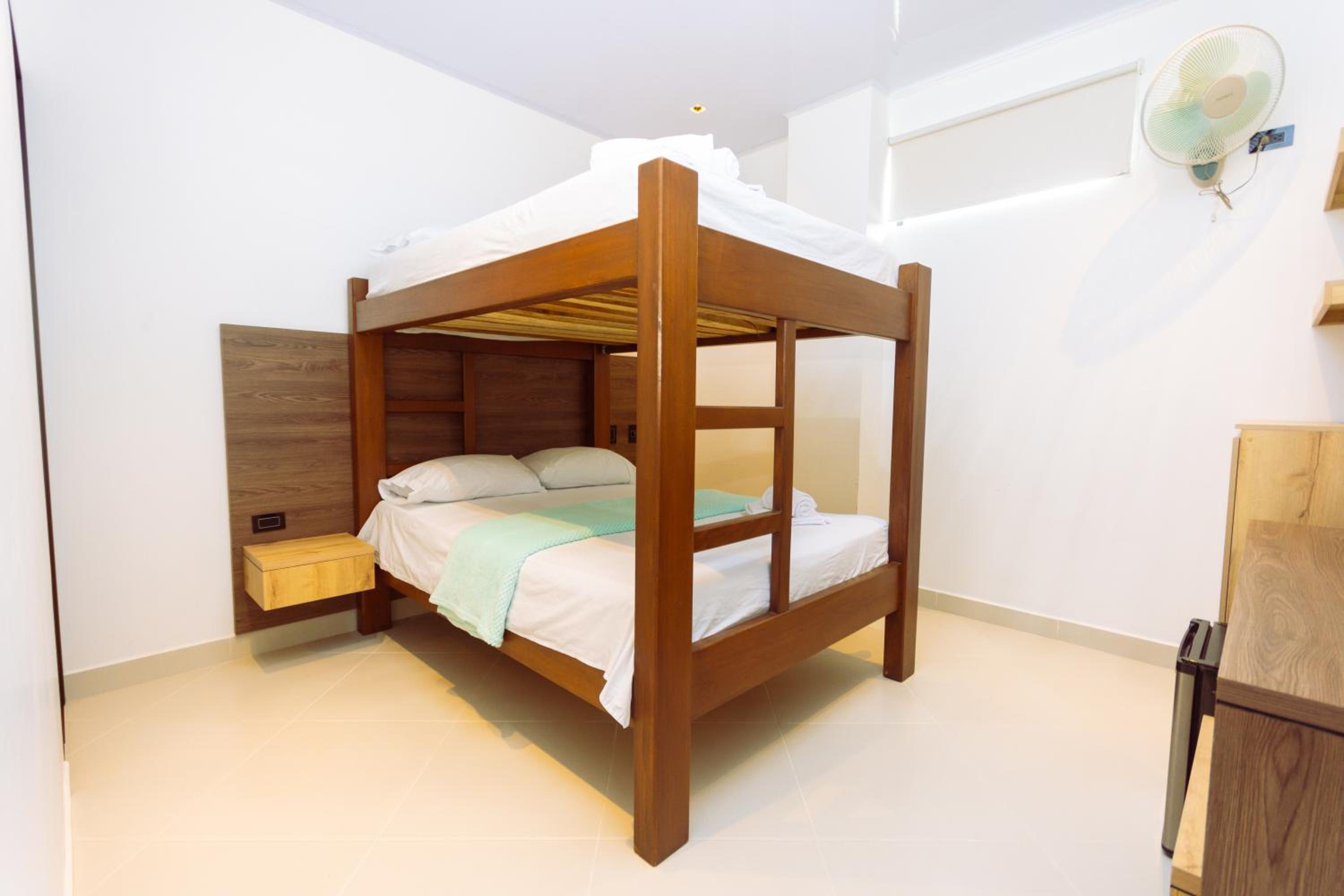 Standard Quadruple Room photo 2