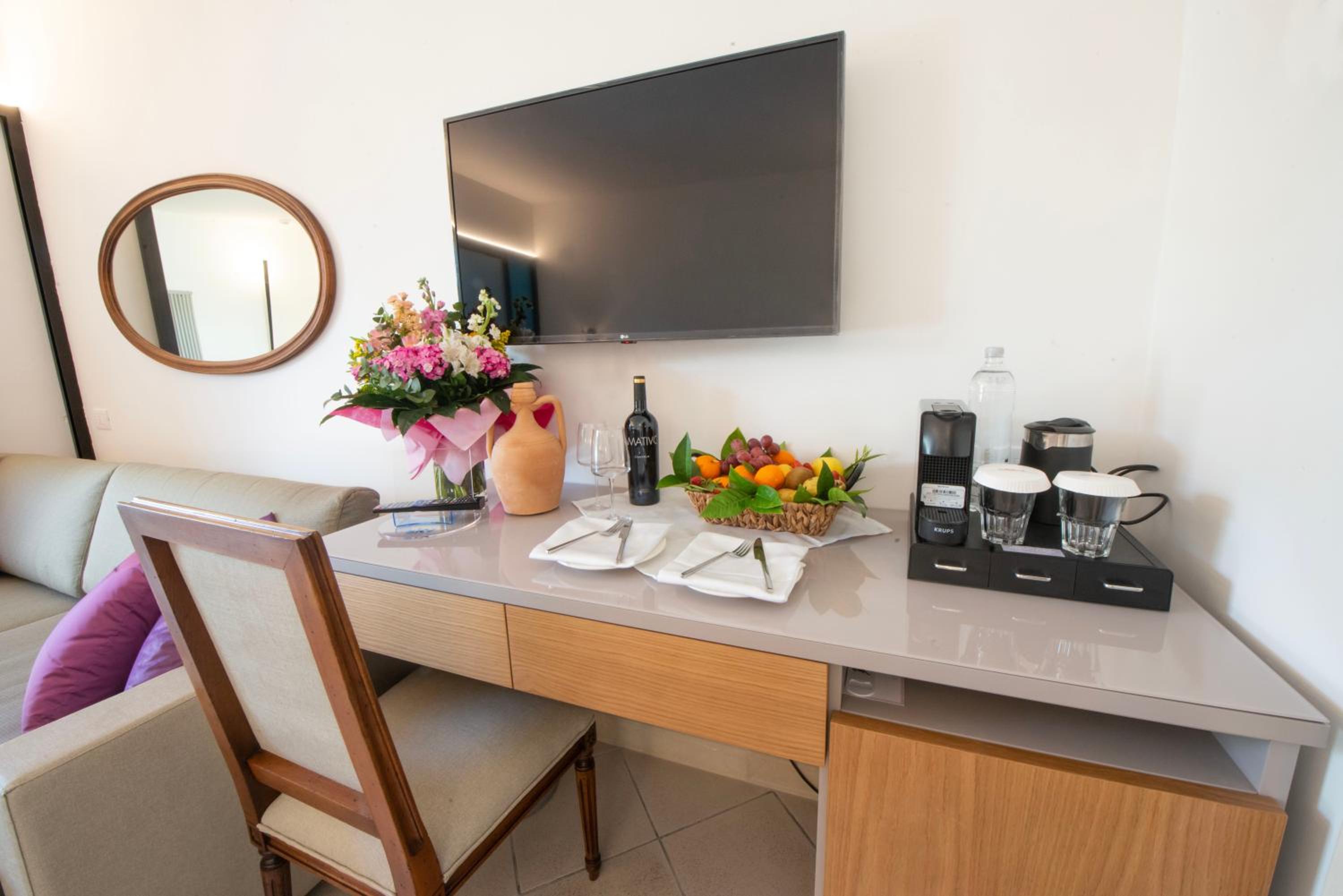Superior Double or Twin Room photo 3