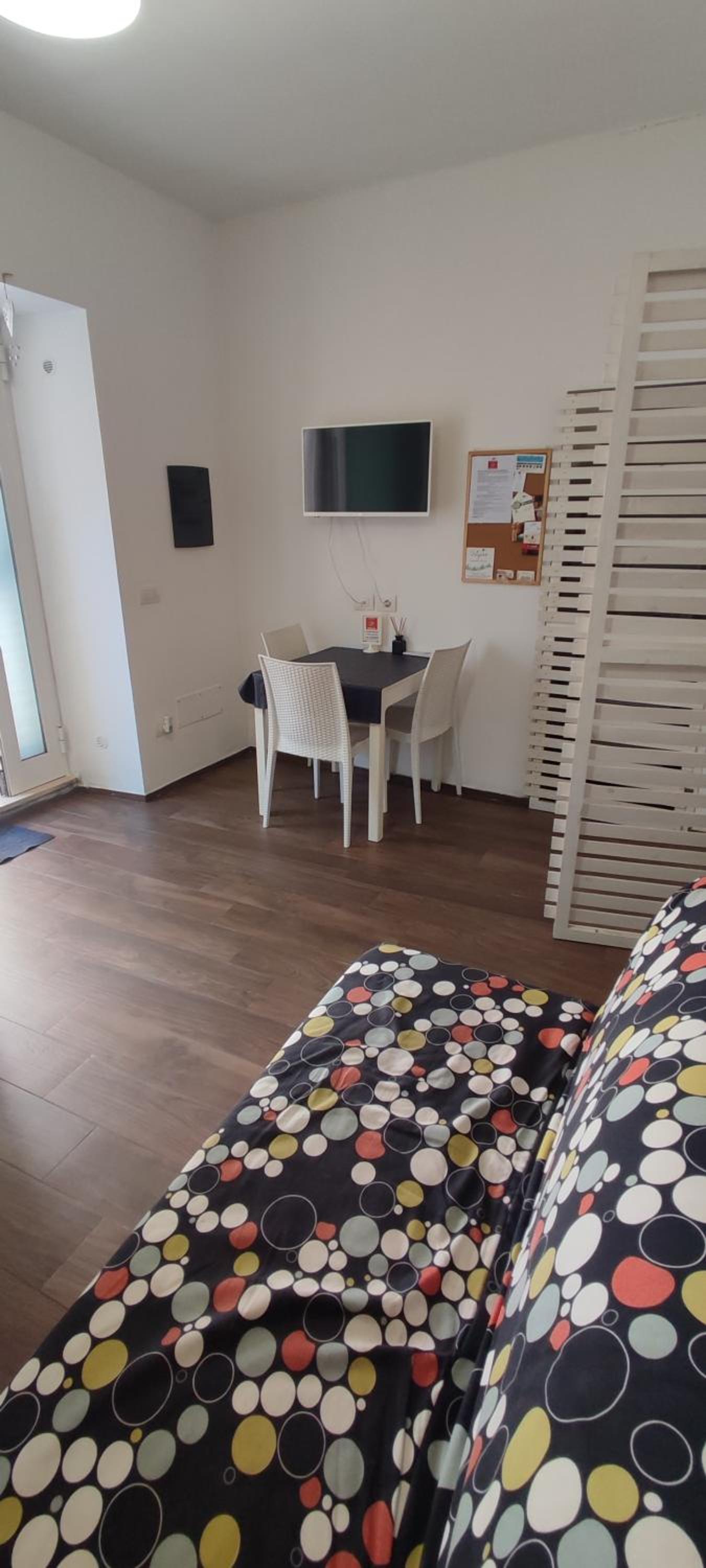 Deluxe Apartment photo 2