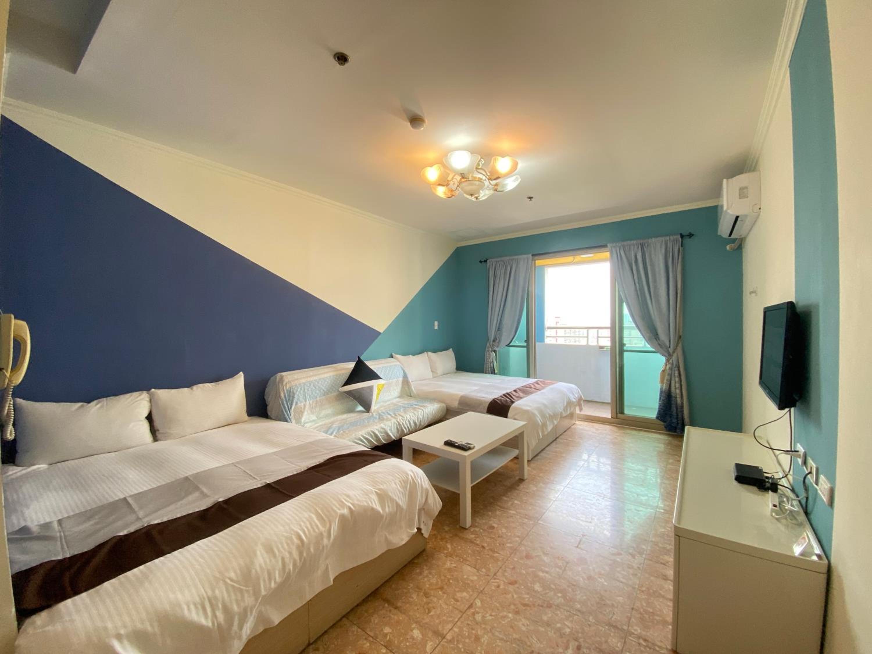 Deluxe Suite