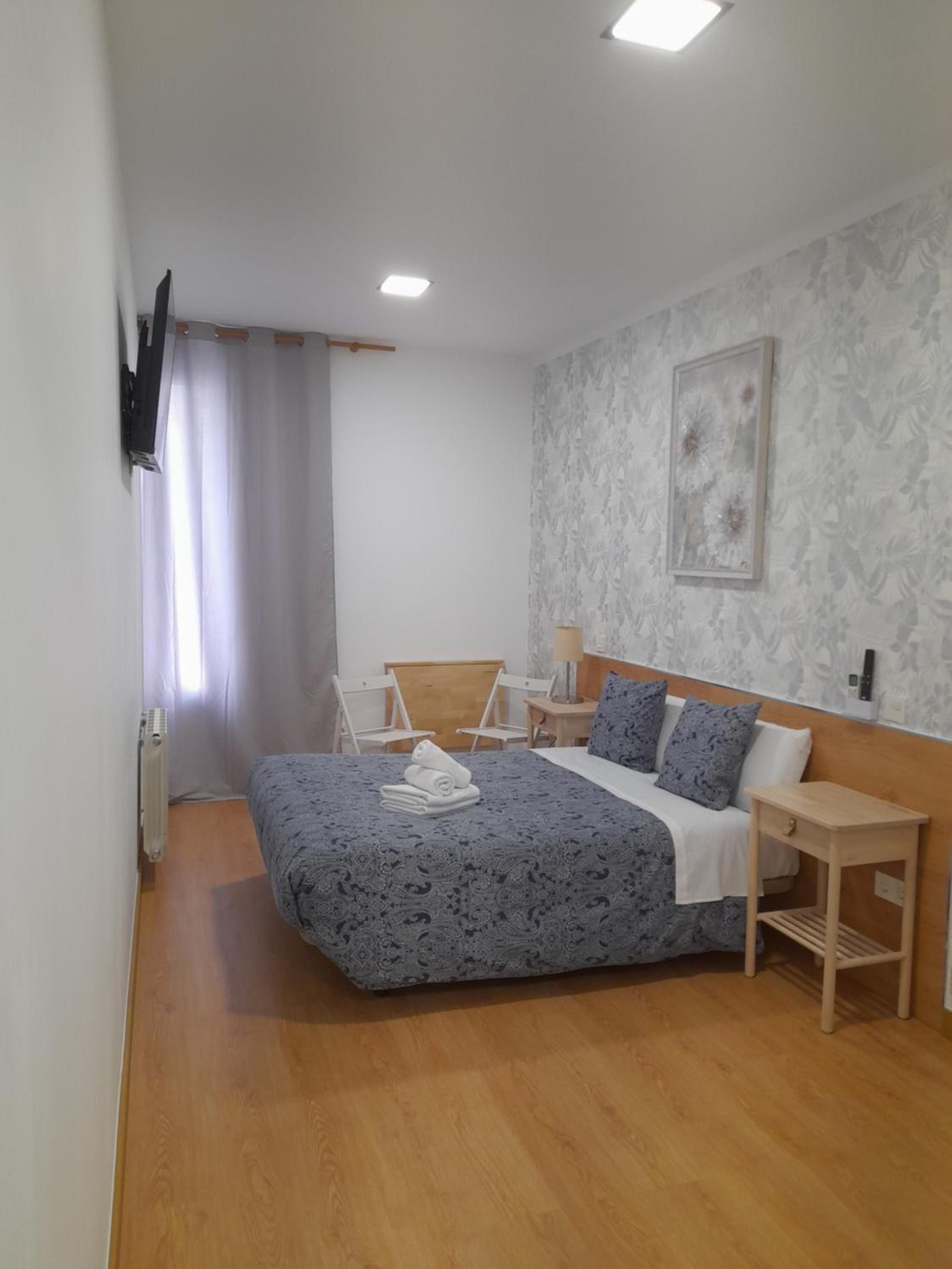 Double Room - Photo 3