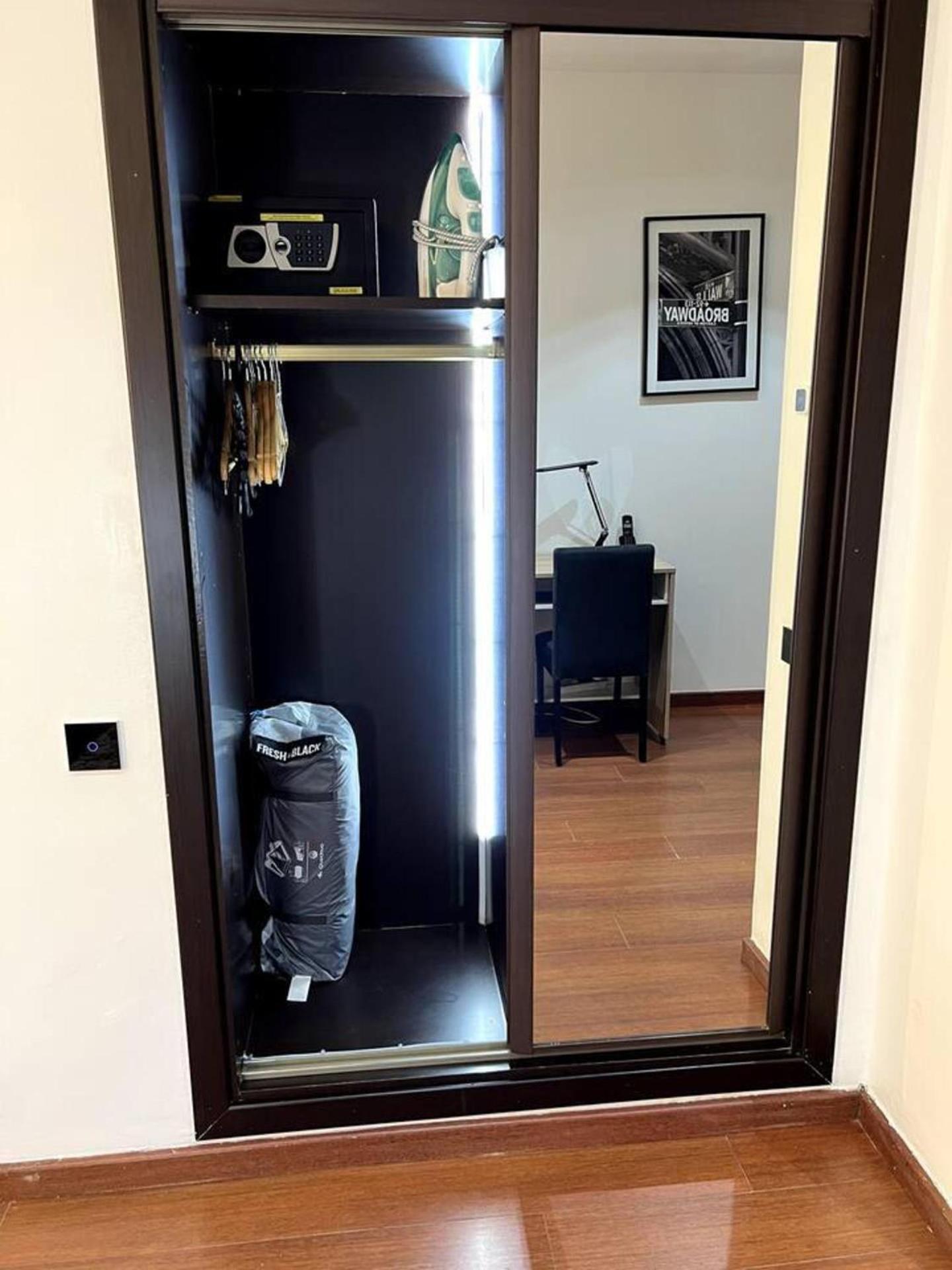 Apartment - Photo 1