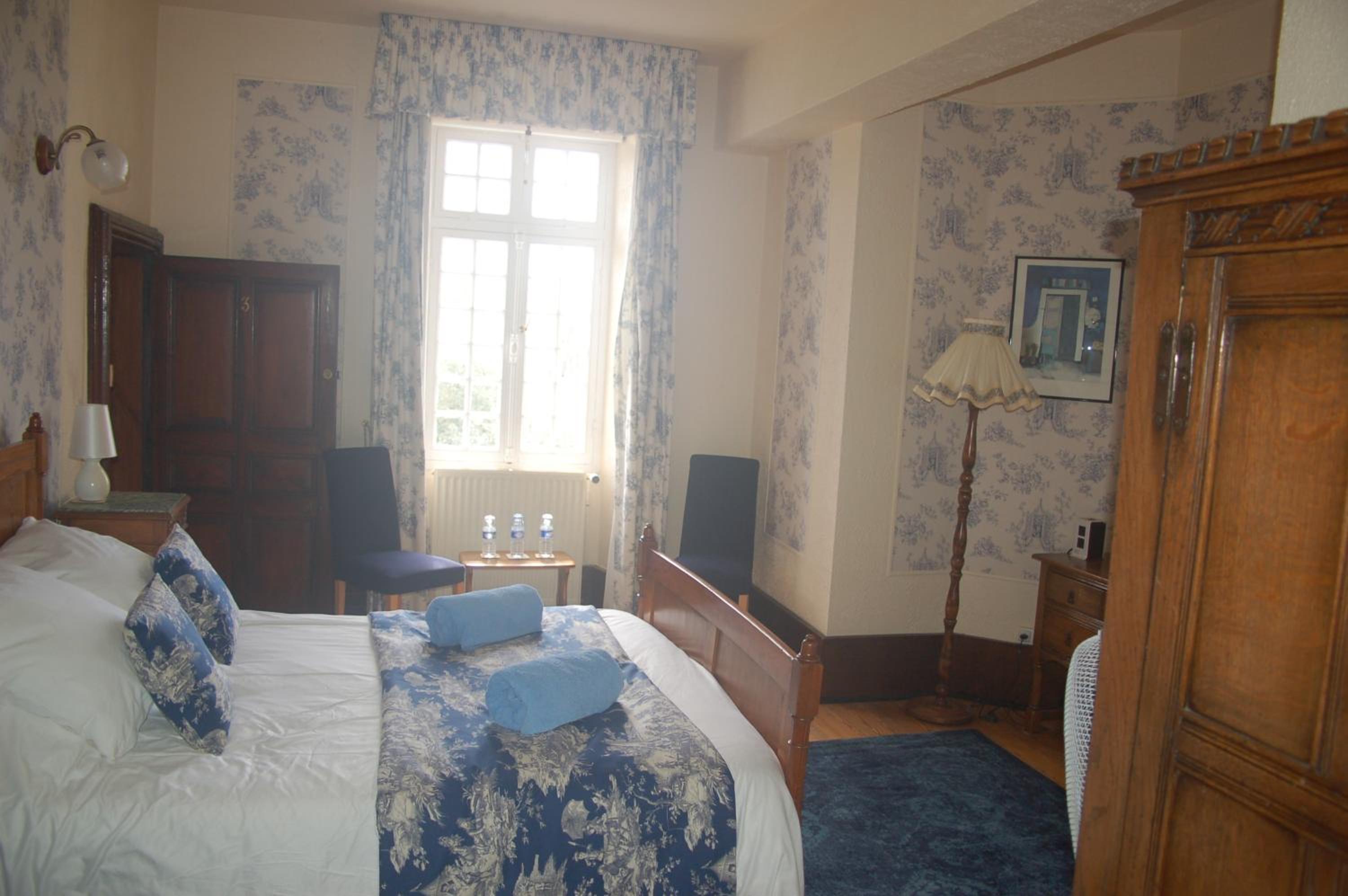 Triple Room with Bathroom photo 1