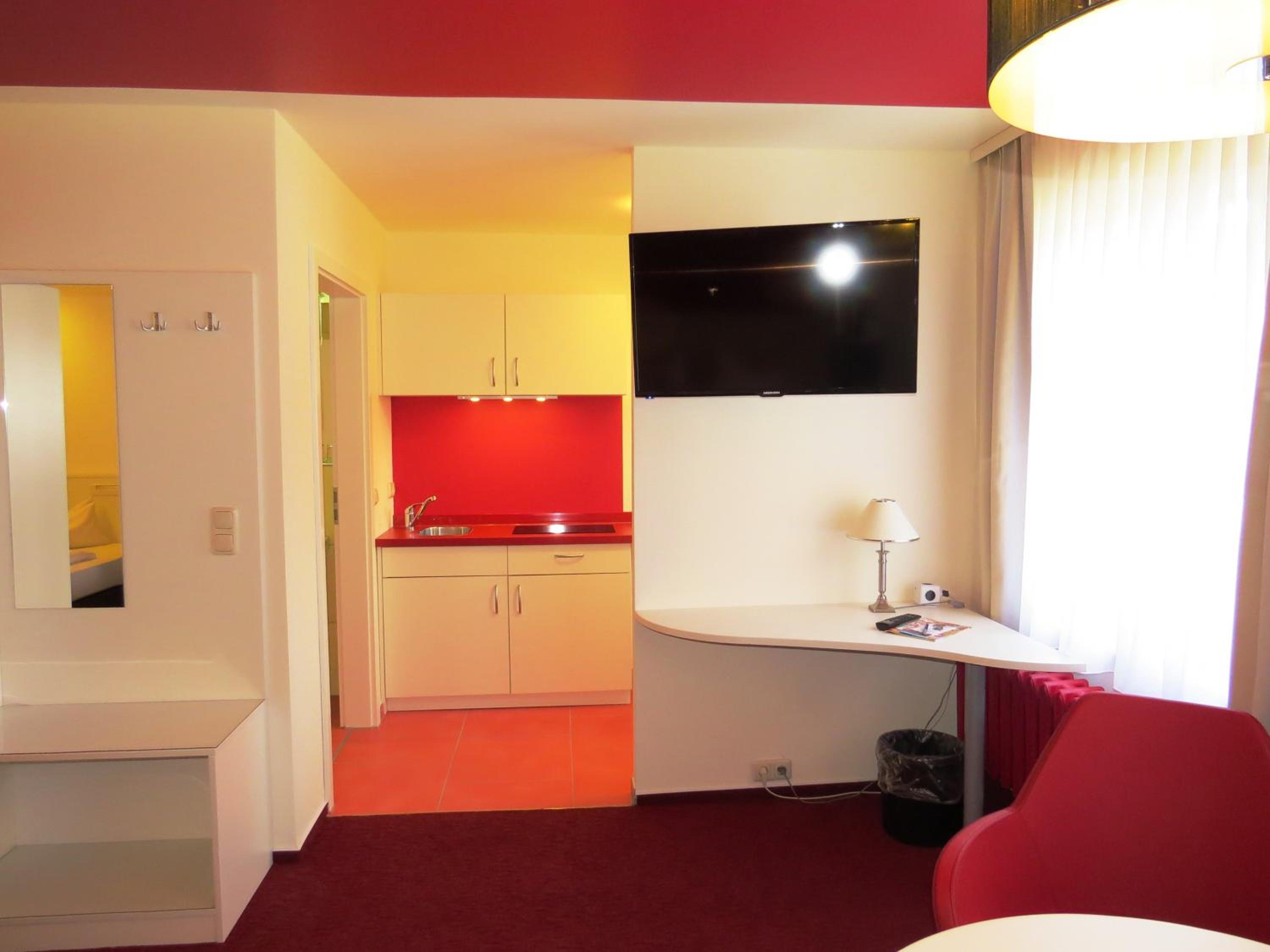 Junior Suite with Kitchen photo 1