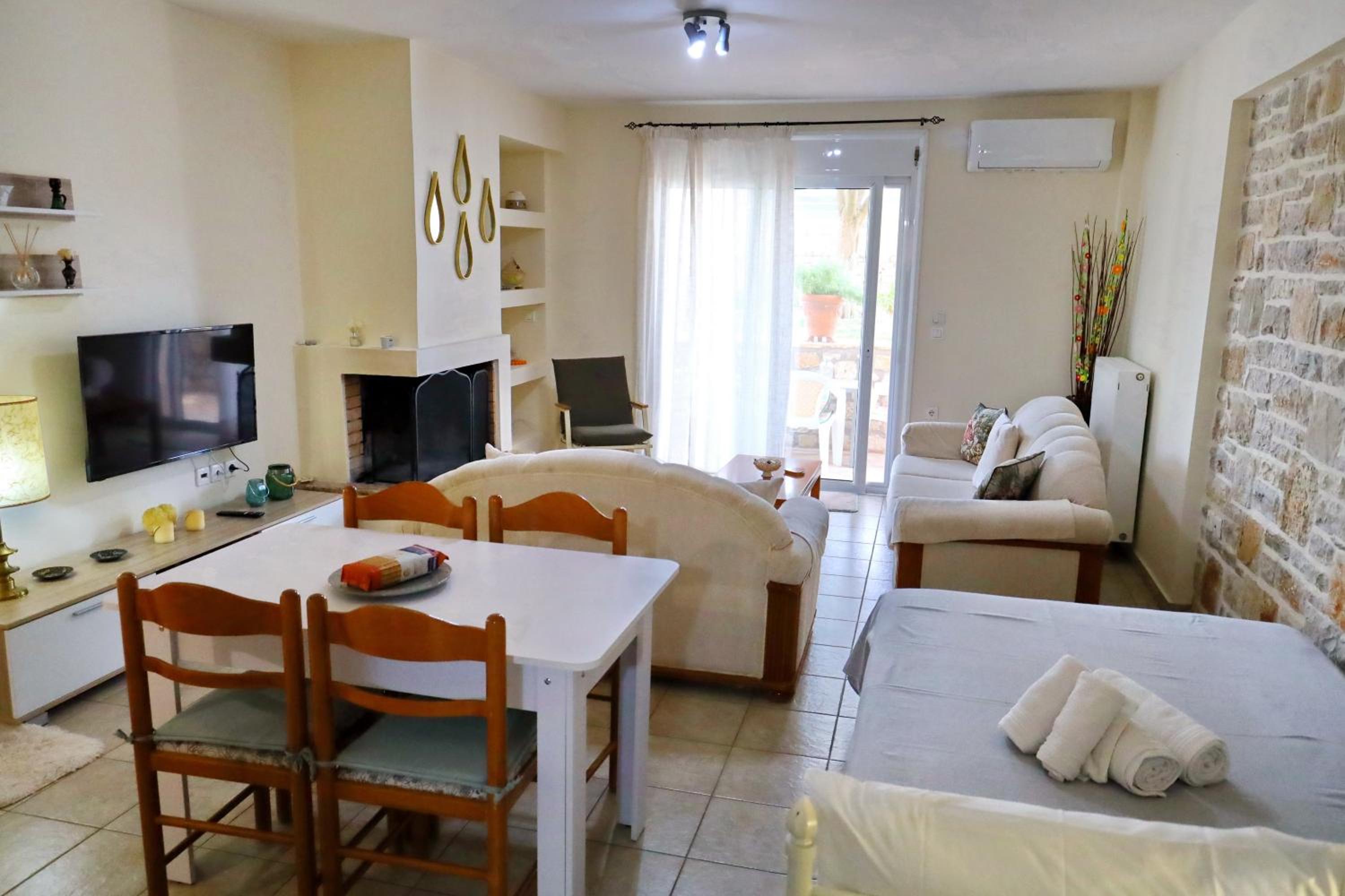 Apartment - Photo 1