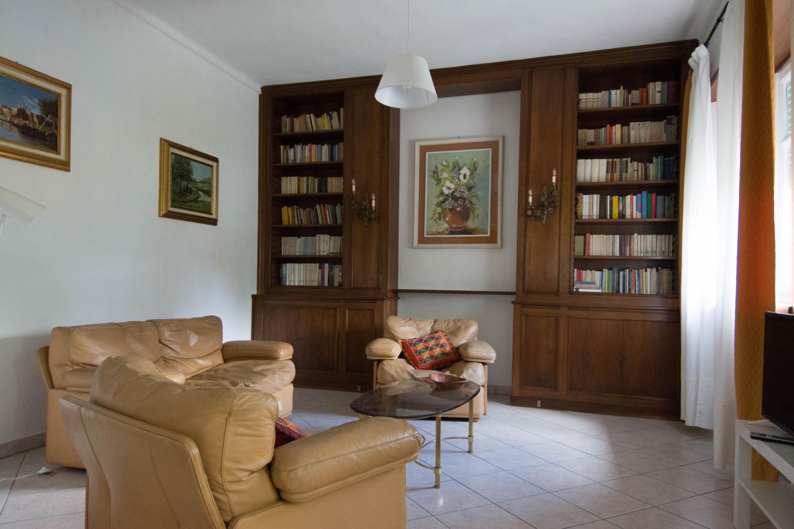 Two-Bedroom Apartment photo 1