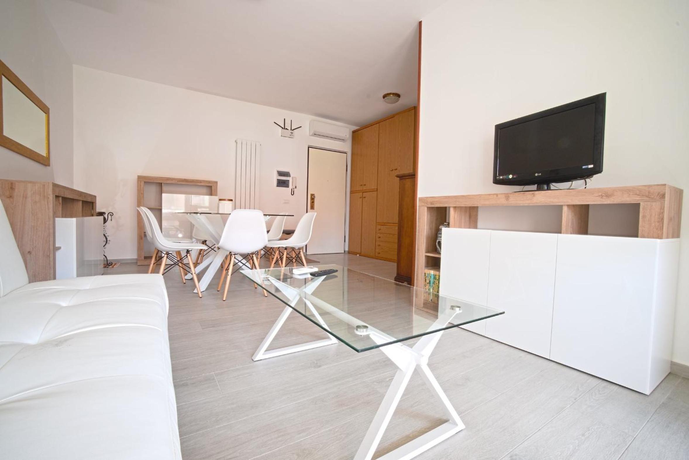 Two-Bedroom Apartment photo 1