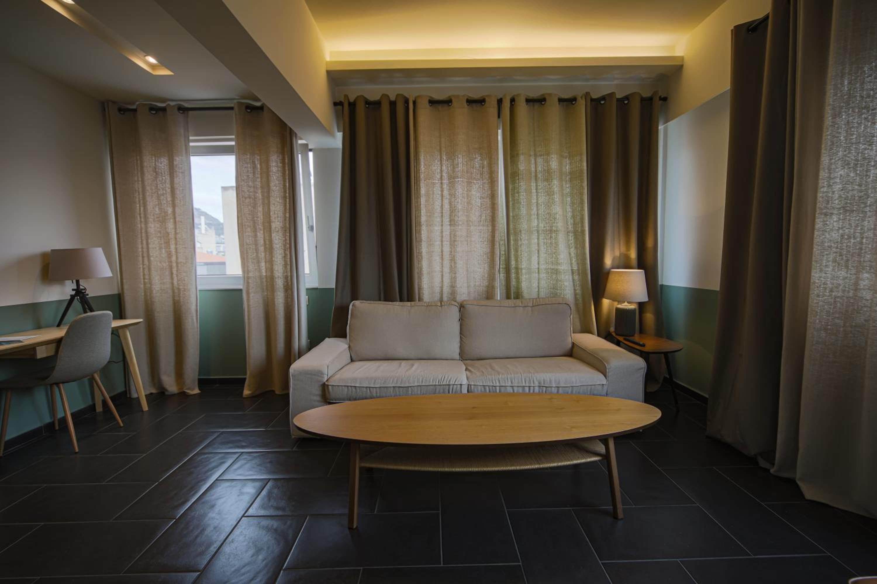 Junior Suite with Acropolis View