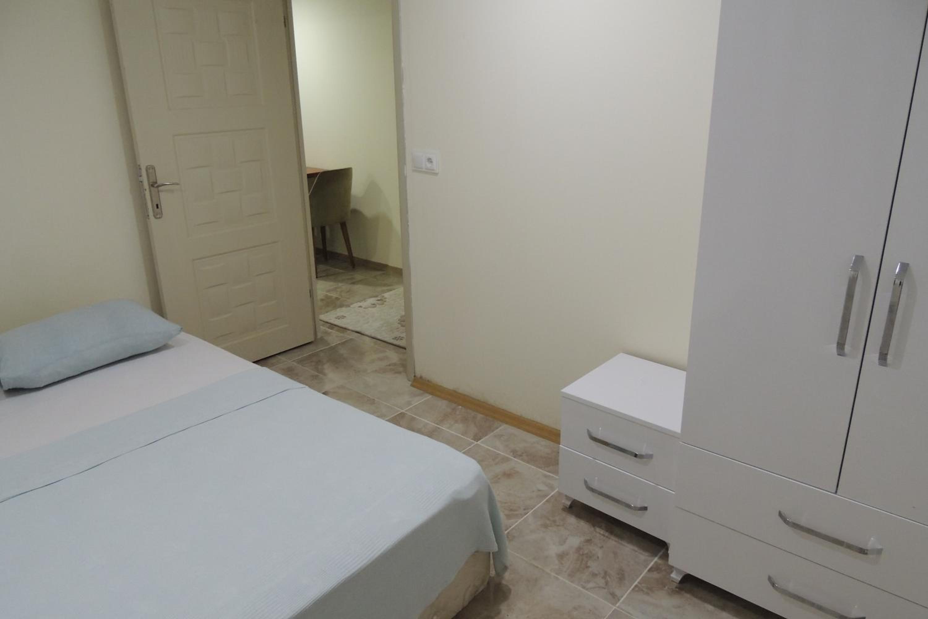 One-Bedroom House photo 2
