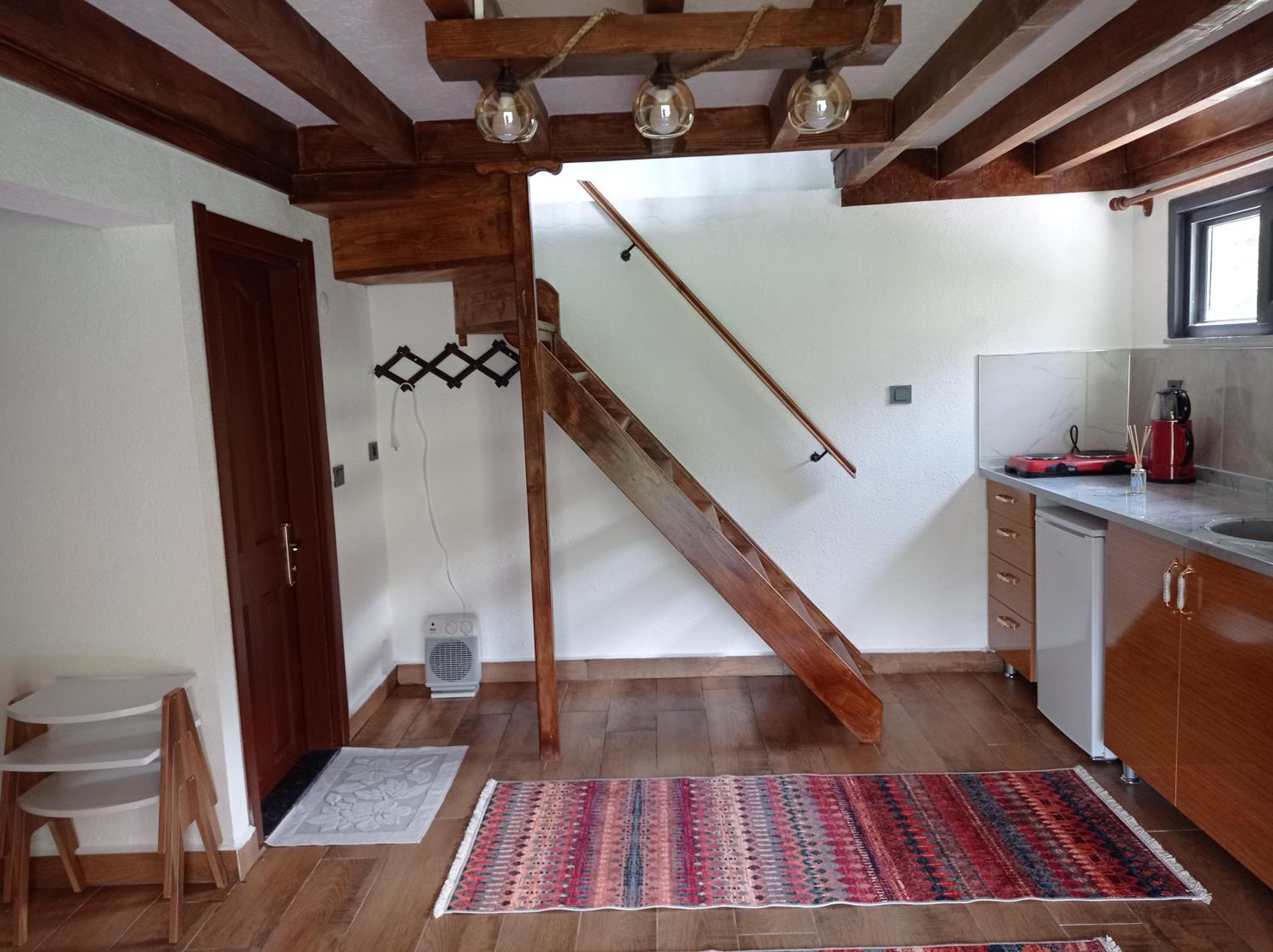 Maisonette photo 3