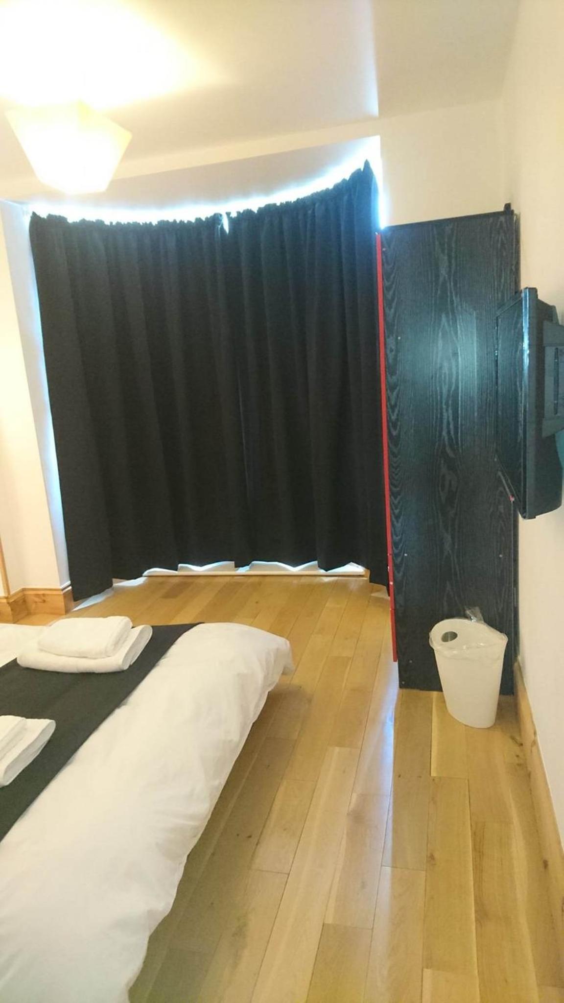 Standard Double Room with Fan photo 3