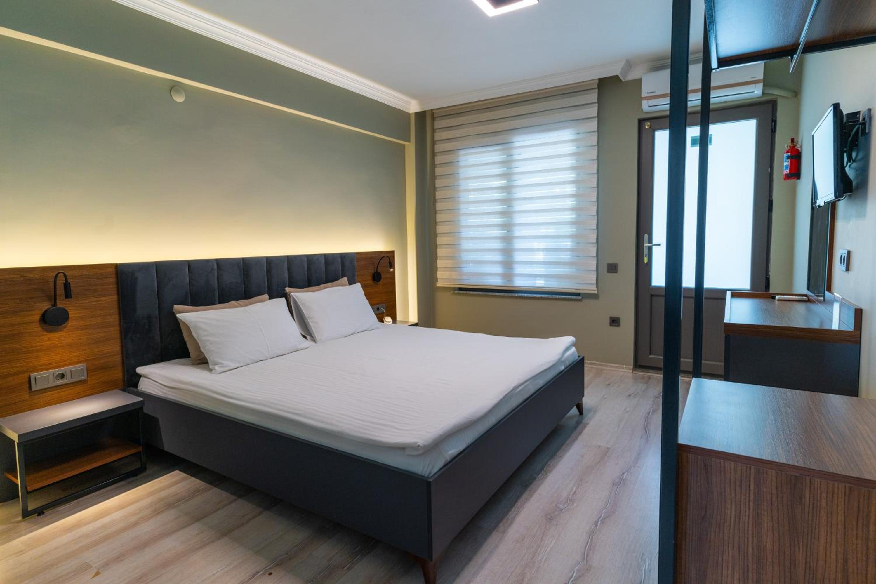 Superior Double Room - Photo 7