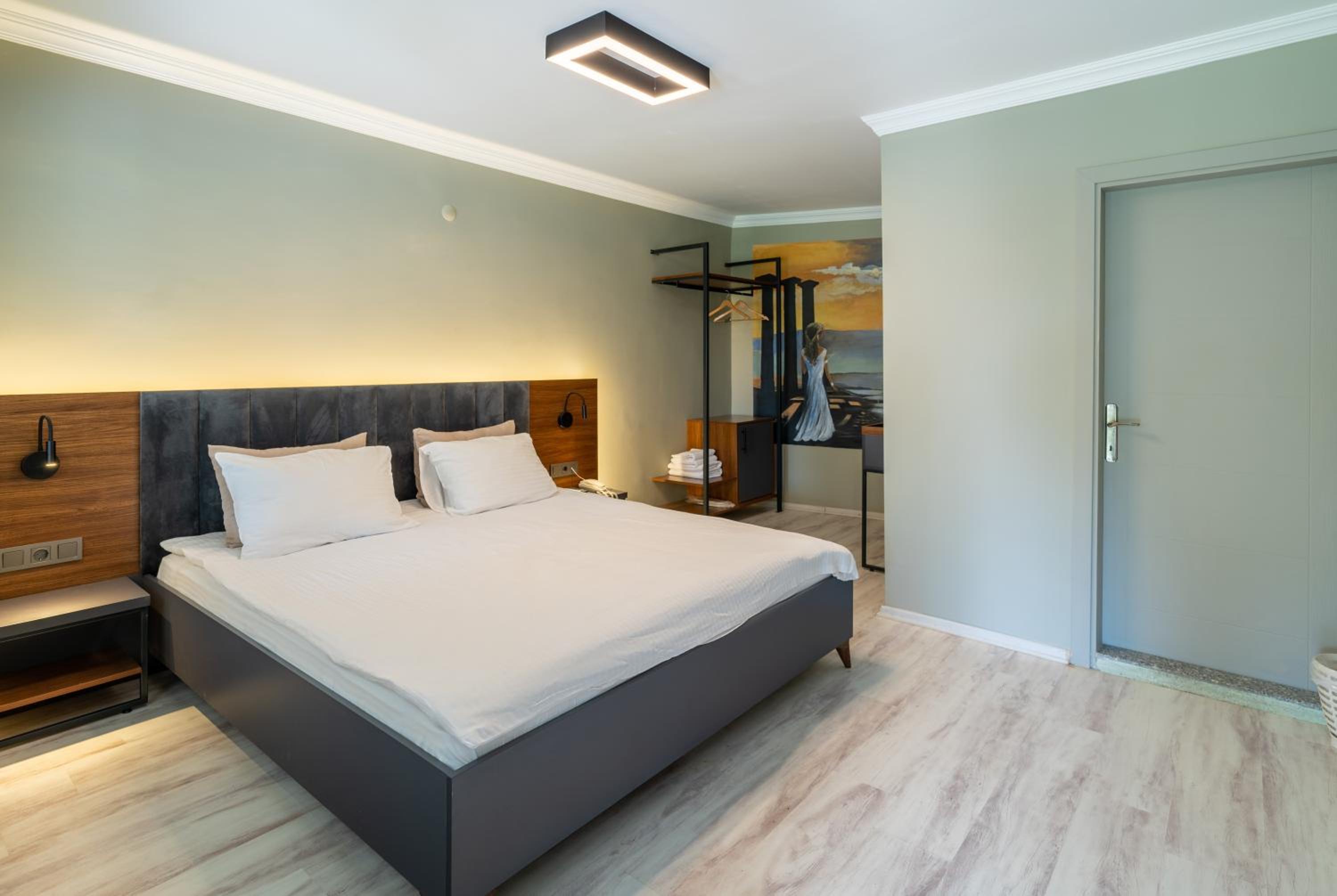 Superior Double Room - Photo 5