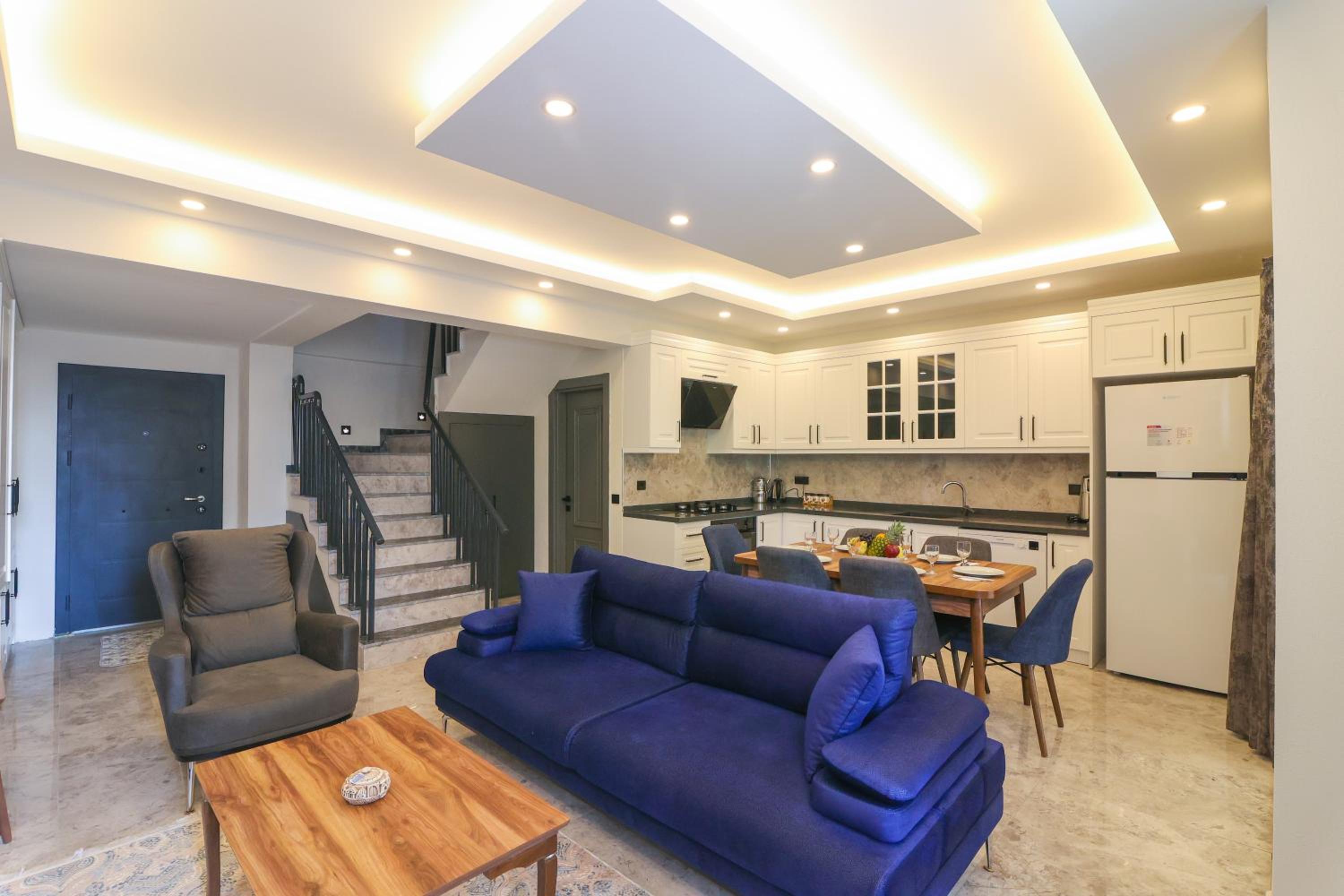 Three-Bedroom House photo 1