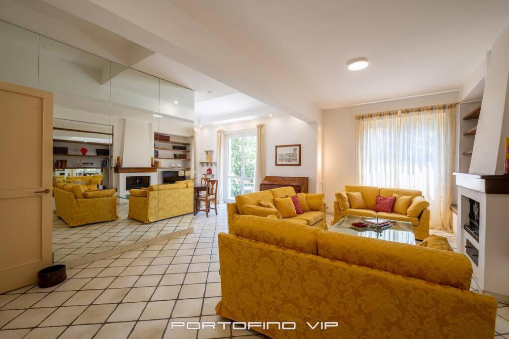 Three-Bedroom Apartment - Sea View