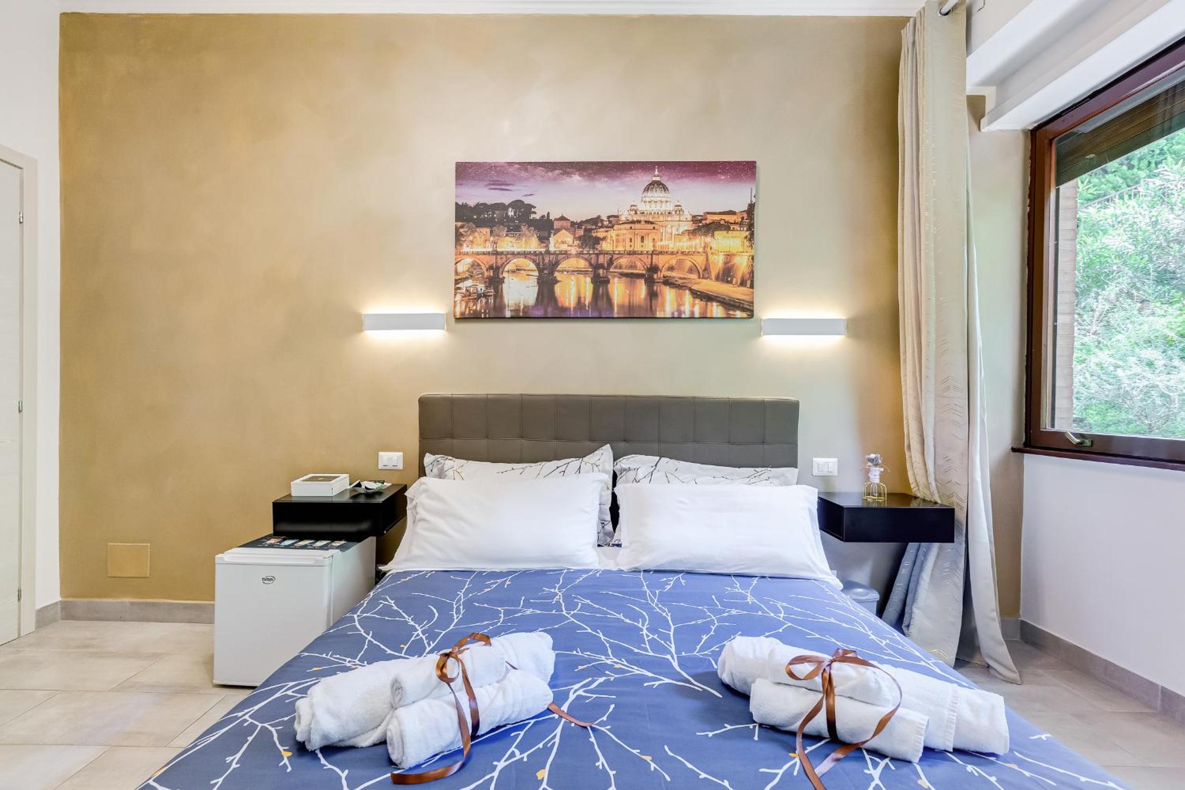 Double Room With Private Bathroom photo 3