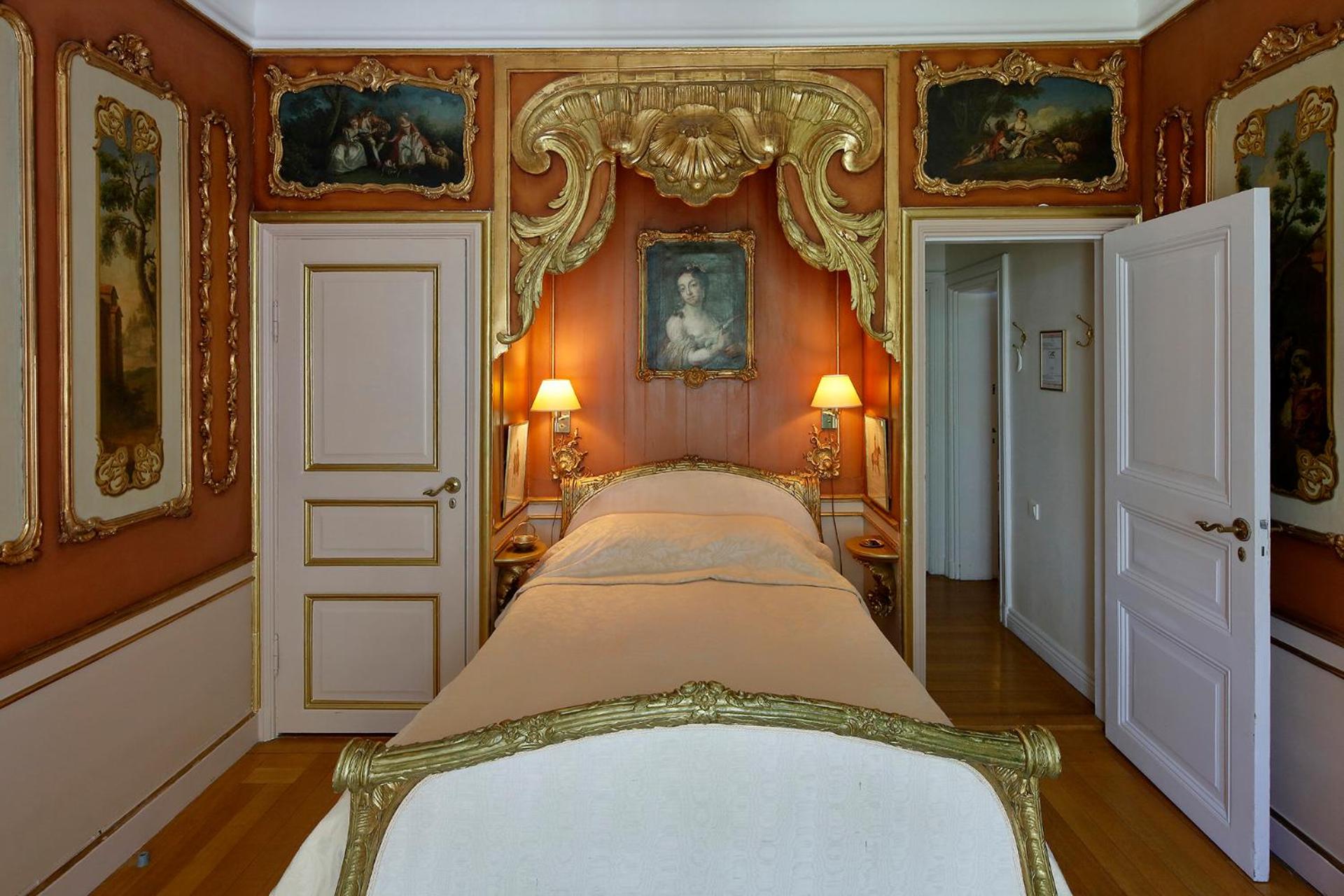 Superior Queen Room photo 1
