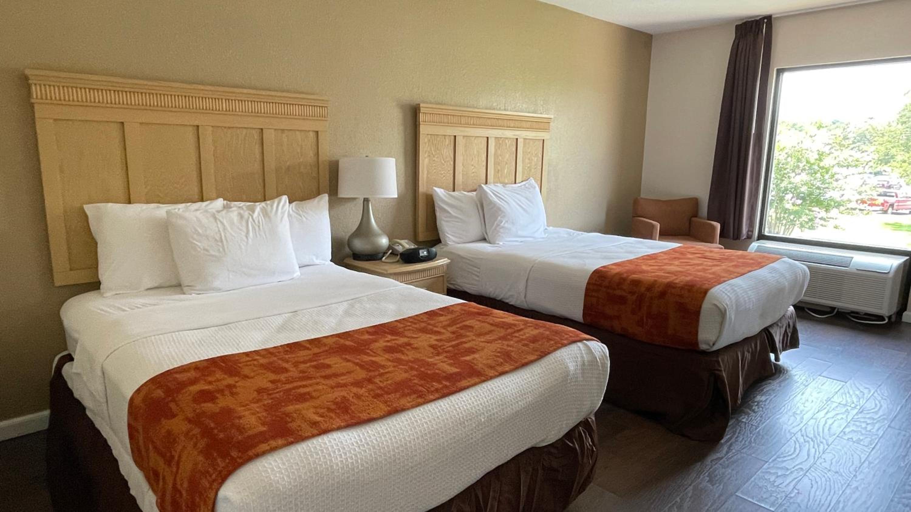 Two Double Bed Exterior Hall - 1st floor photo 3