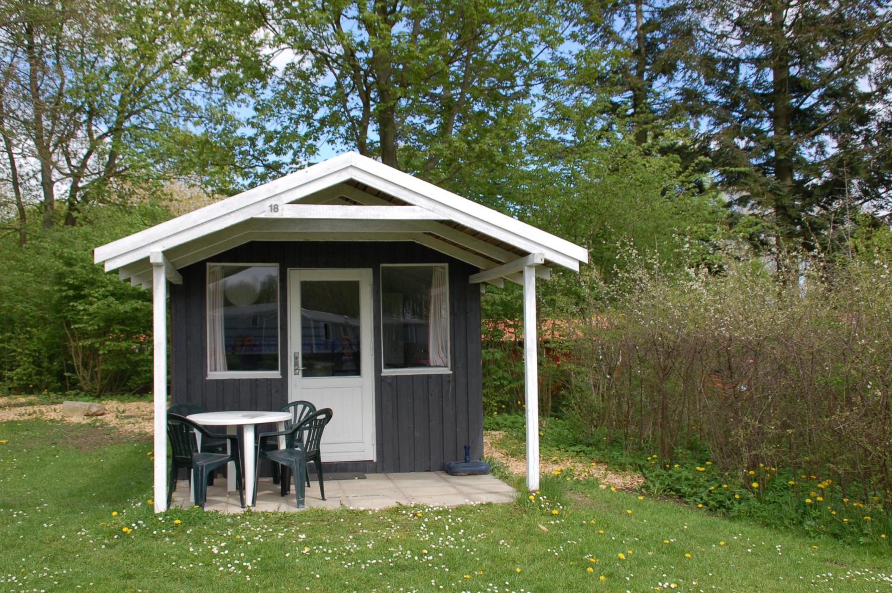 One-Bedroom Cottage with Shared Bathroom photo 1