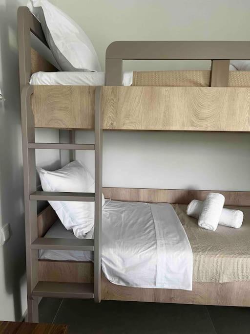 One-Bedroom House photo 2