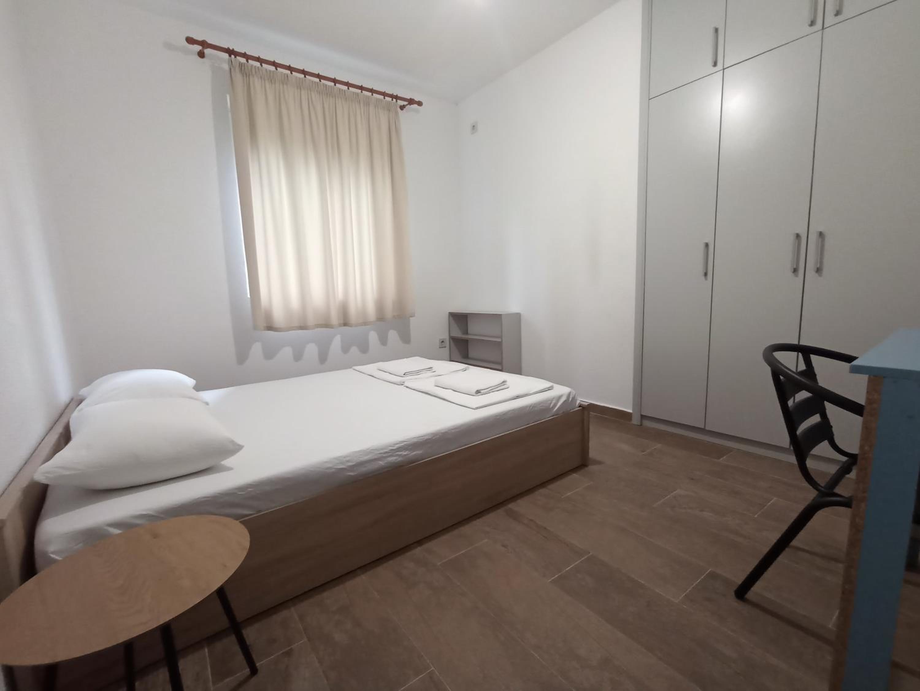 Standard Double Room With Shared Bathroom