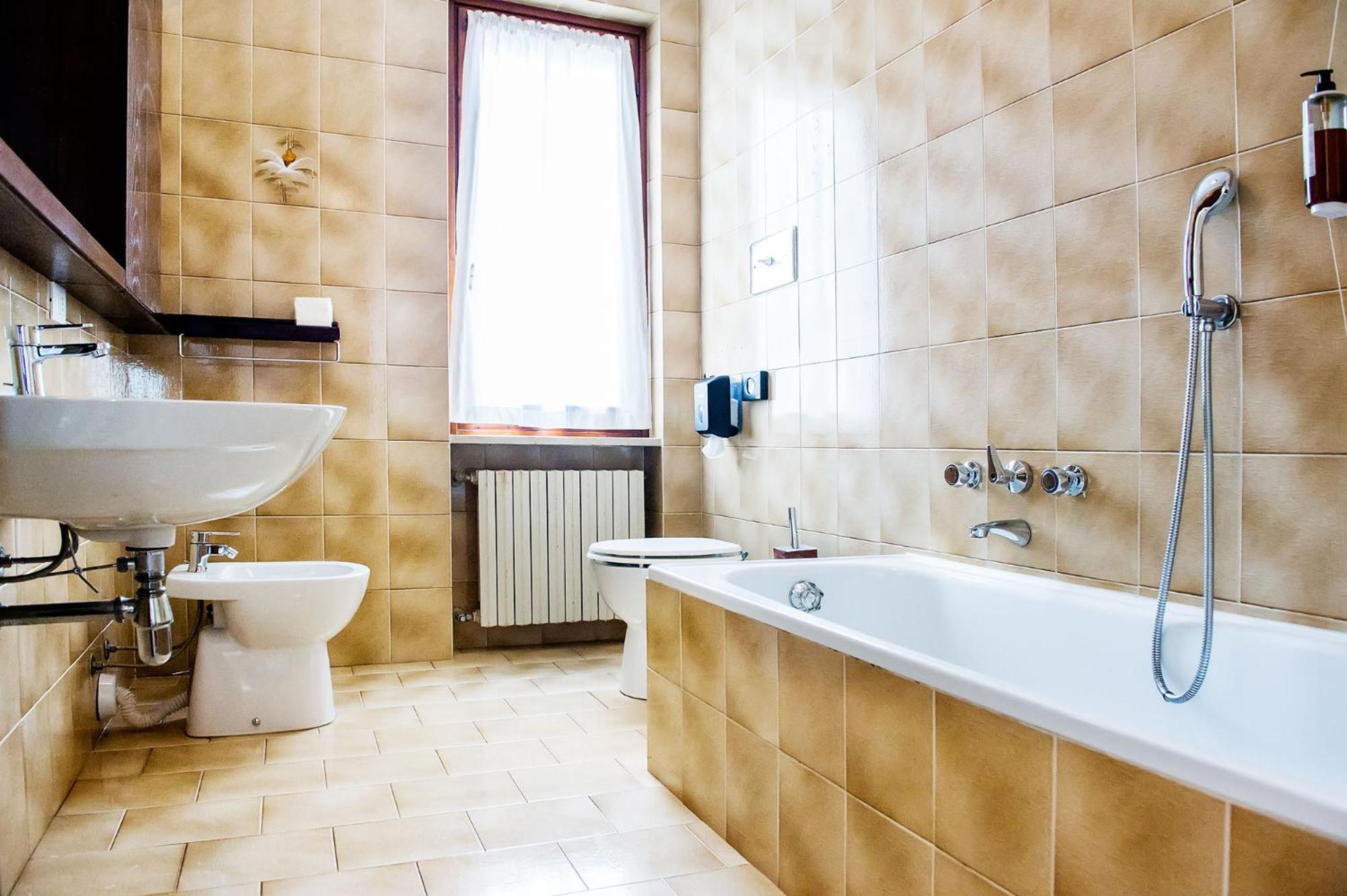 Premium Quadruple Room - Photo 5