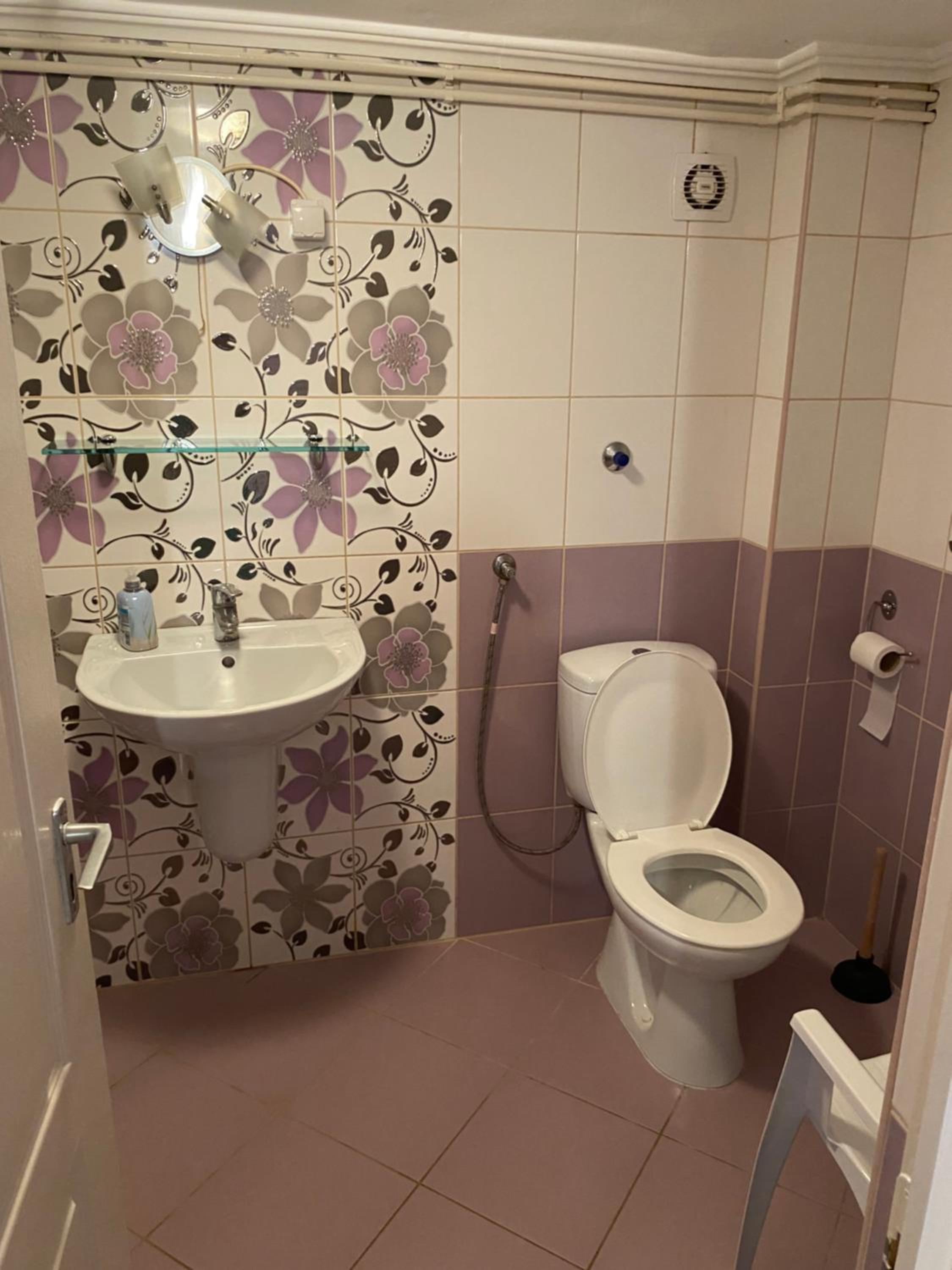 Apartment - Ground Floor photo 3