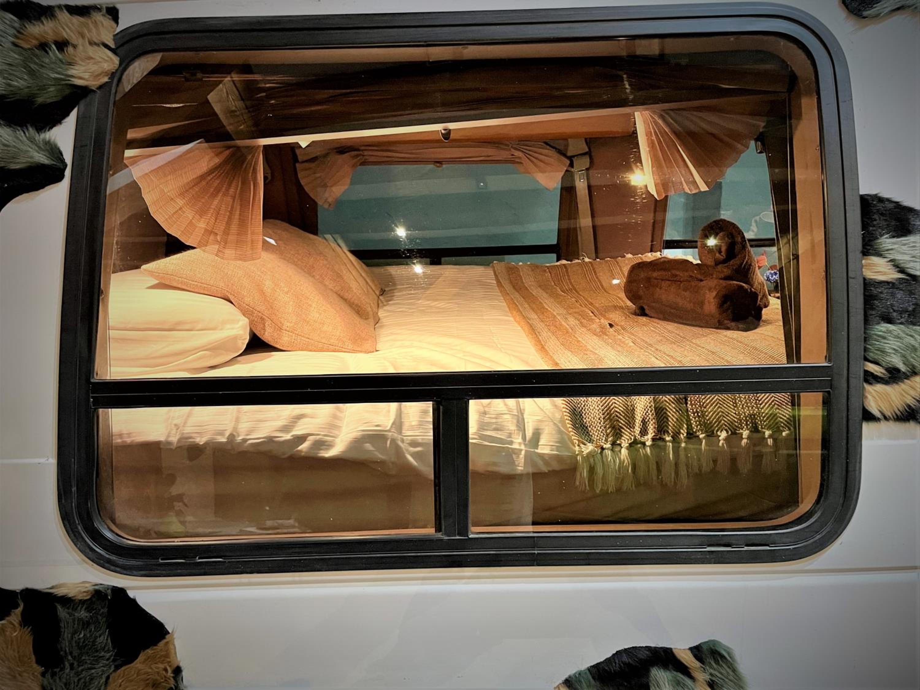 Mobile Home photo 3