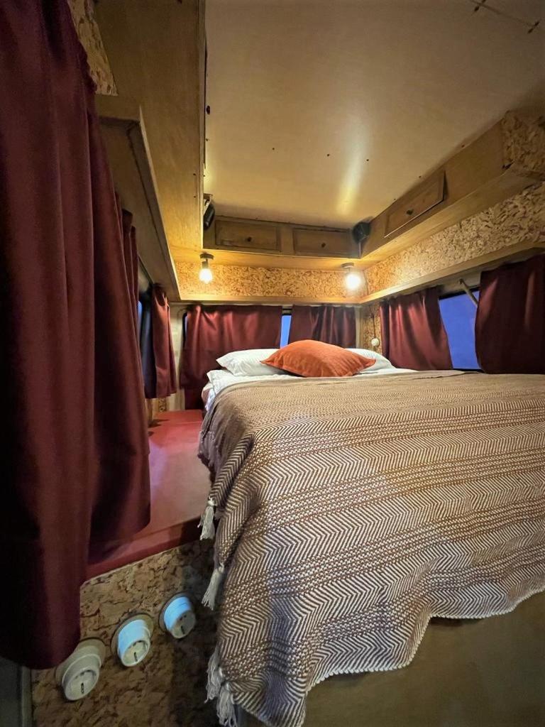 Mobile Home photo 2