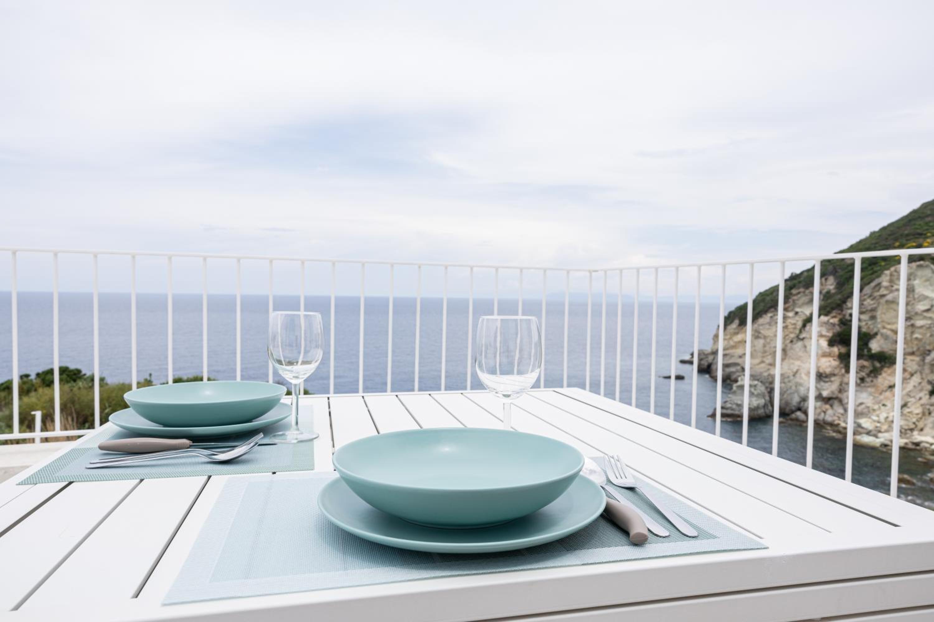 Deluxe Double Room with Sea View