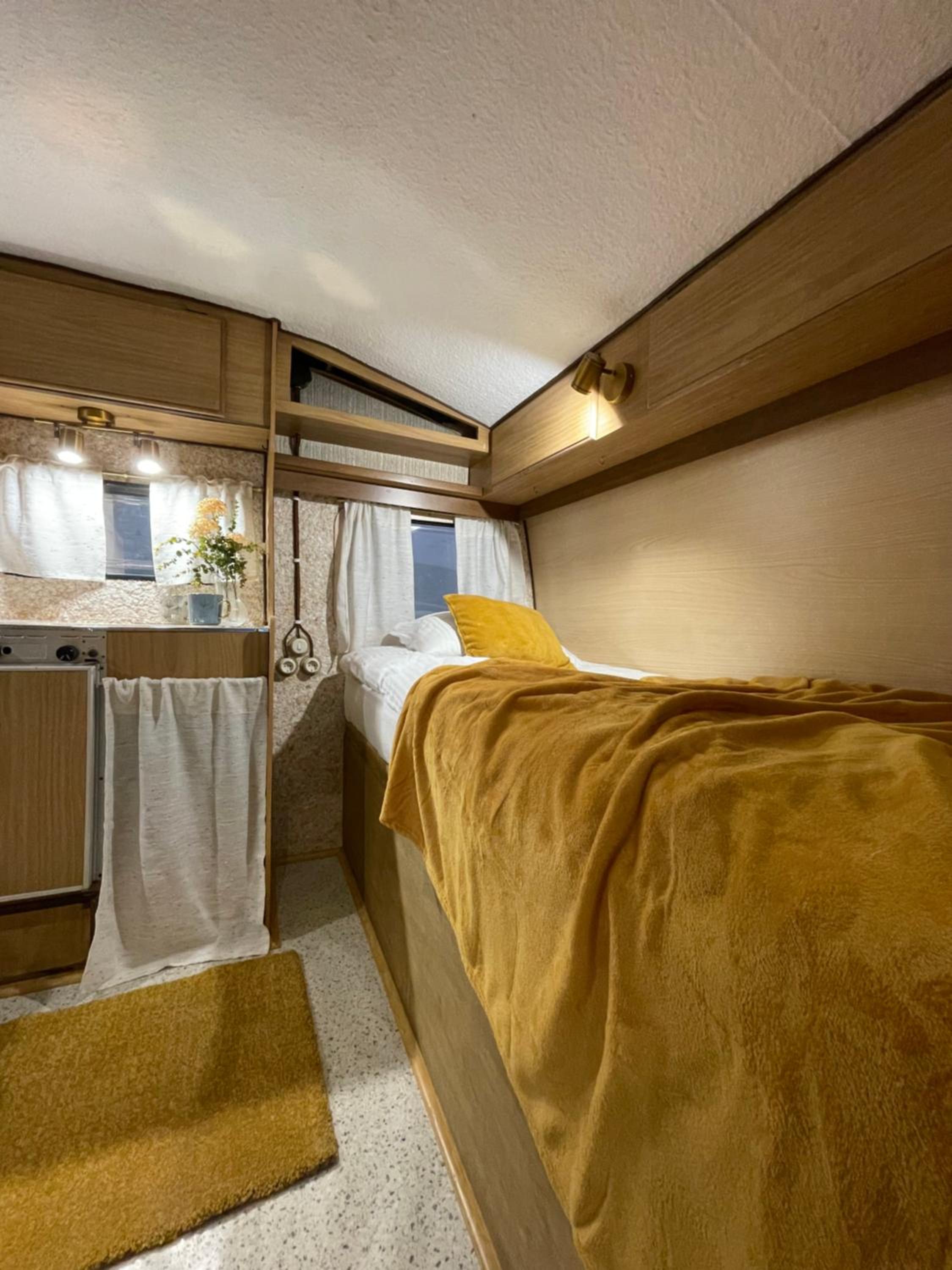 Mobile Home photo 3