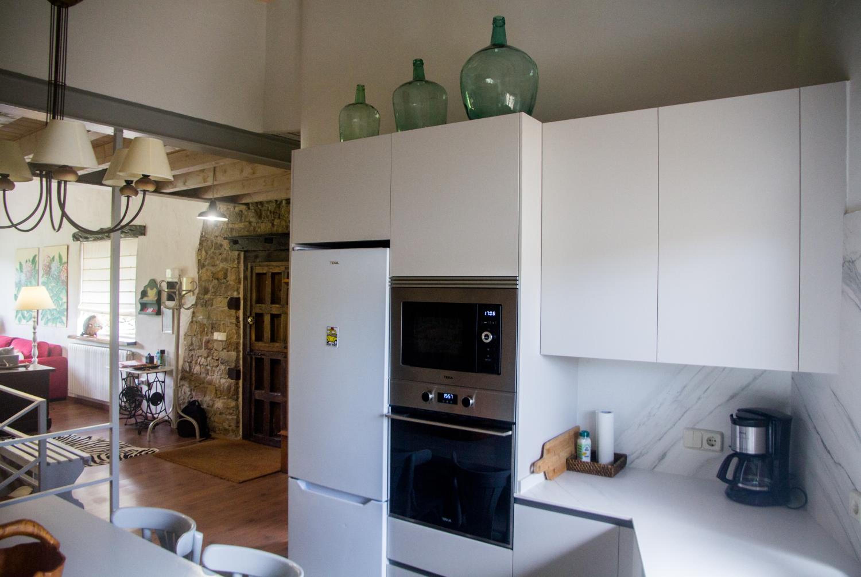Three-Bedroom House photo 2