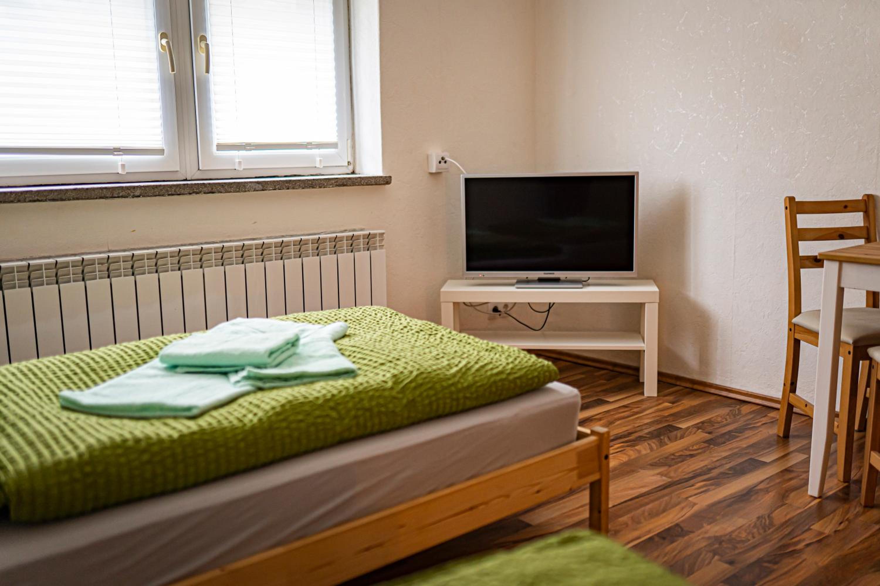 Small Twin Room photo 1
