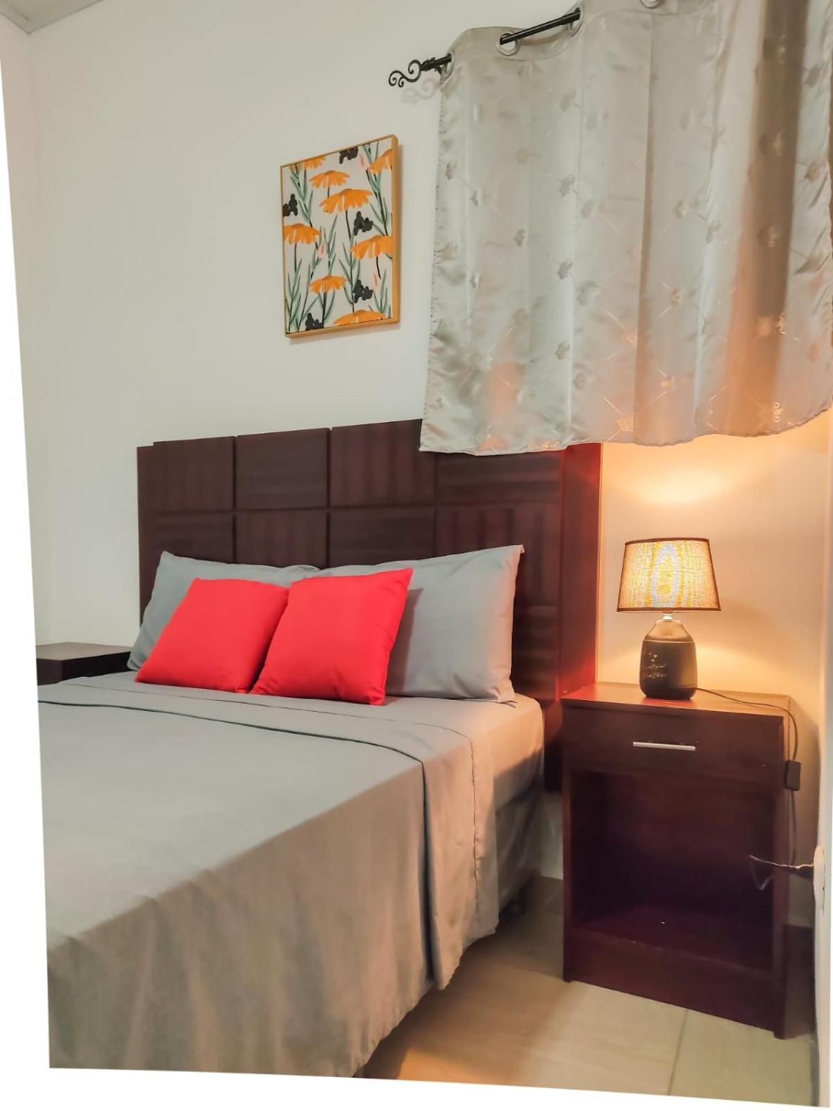 Deluxe Queen Room photo 1