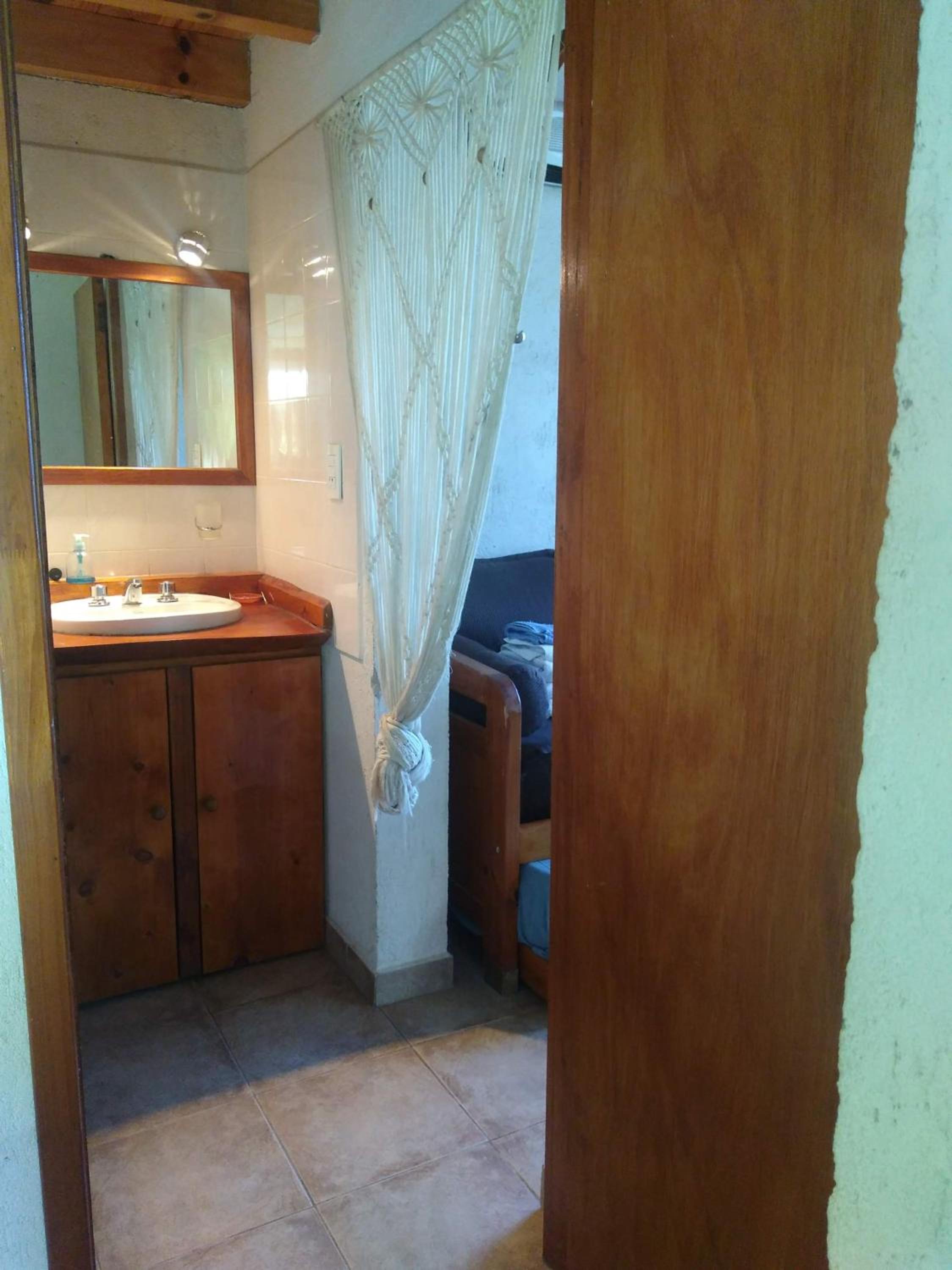 One-Bedroom House photo 3