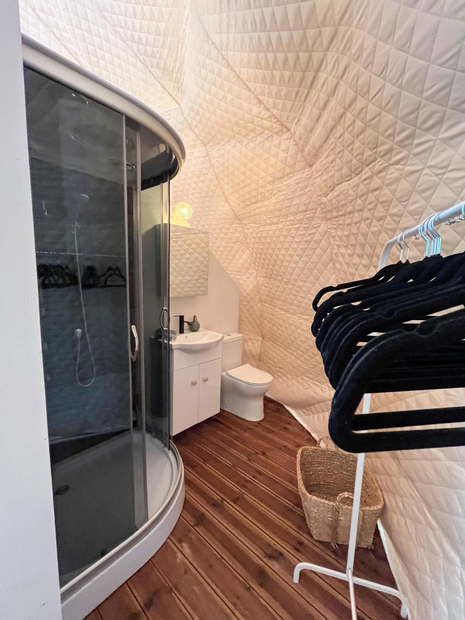 Tent - Photo 24