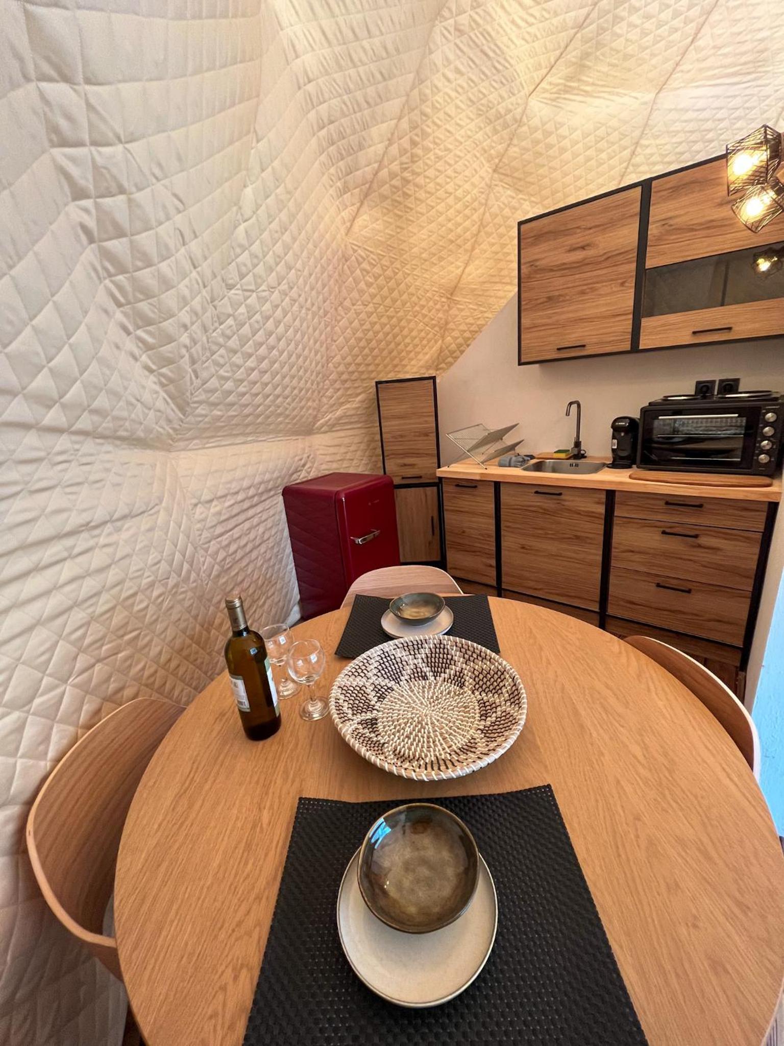 Tent - Photo 23