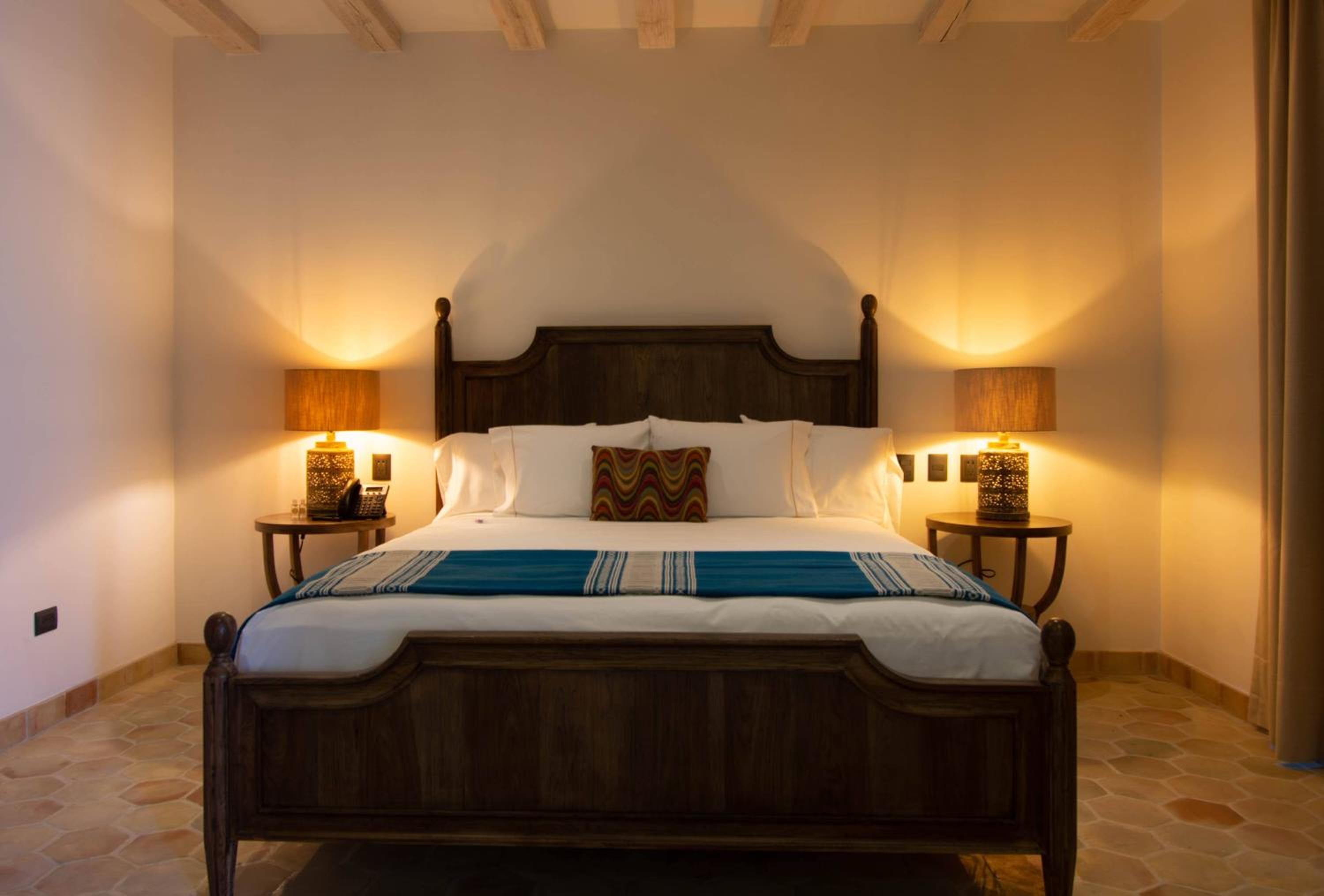 Deluxe Room - Photo 1