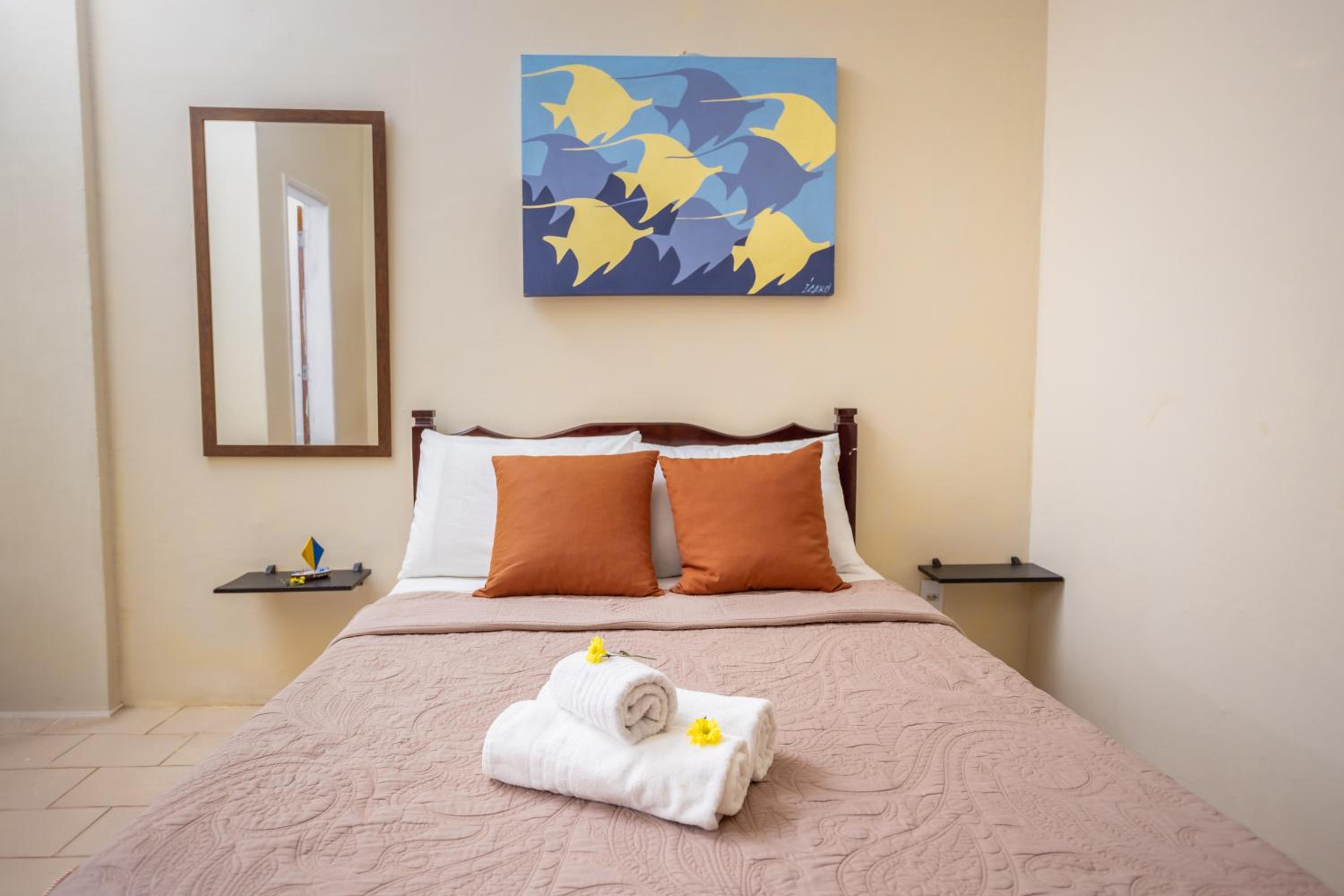Basic Triple Room photo 2