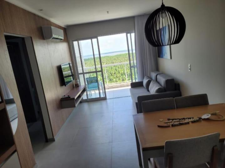 Apartment with Pool View