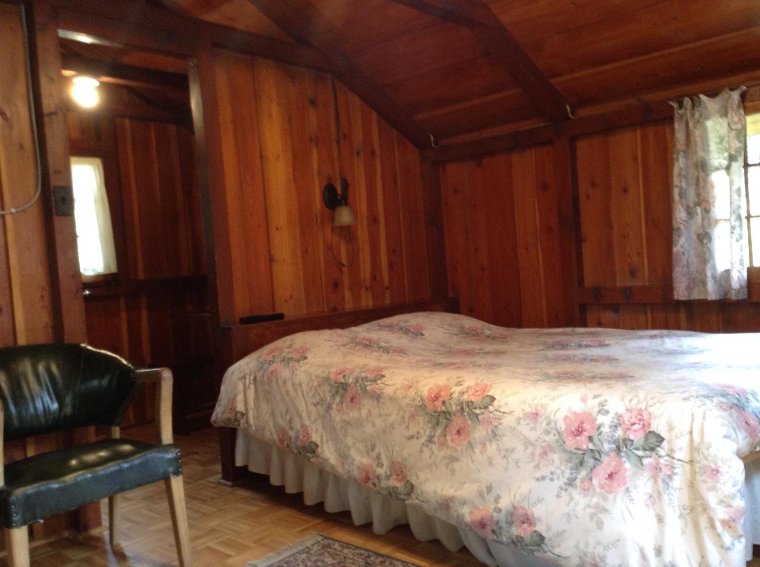 Cottage (2 Adults) photo 1