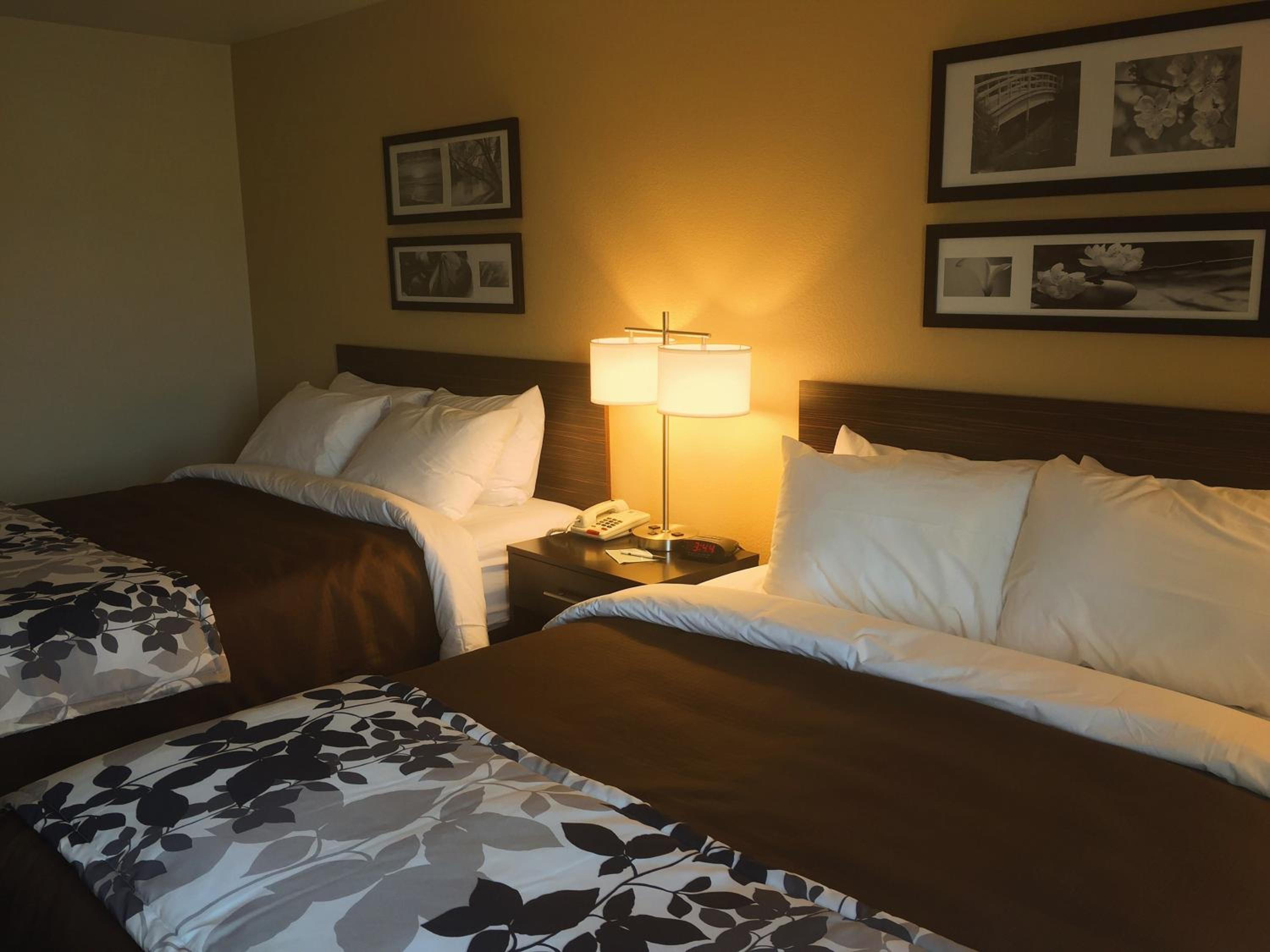 Queen Room with Two Queen Beds - Accessible/Non-Smoking  photo 1