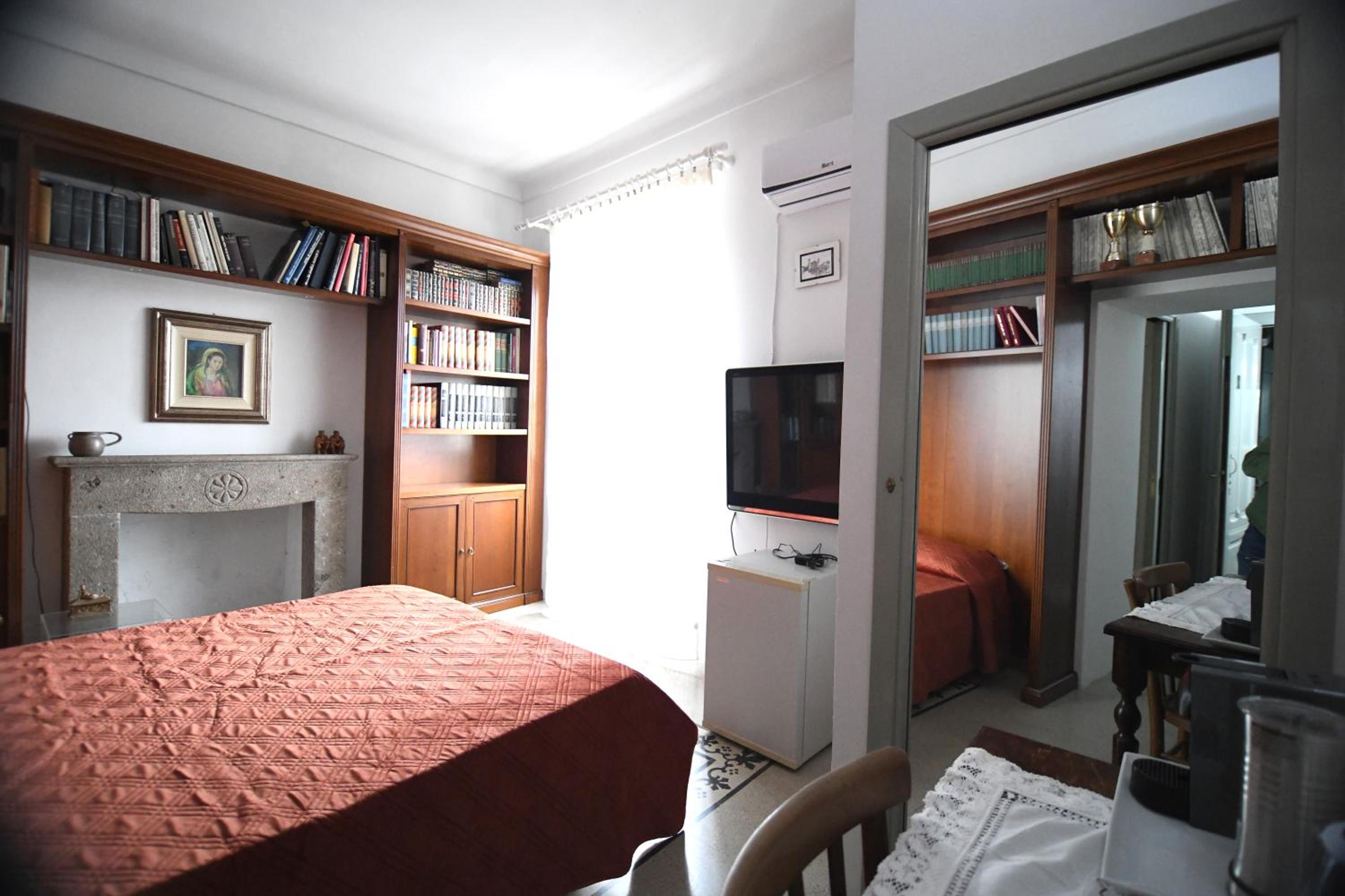 Double Room with Private Bathroom photo 3