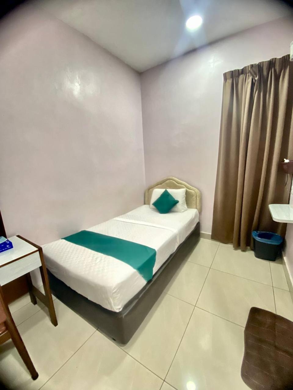 Deluxe Single Room photo 2