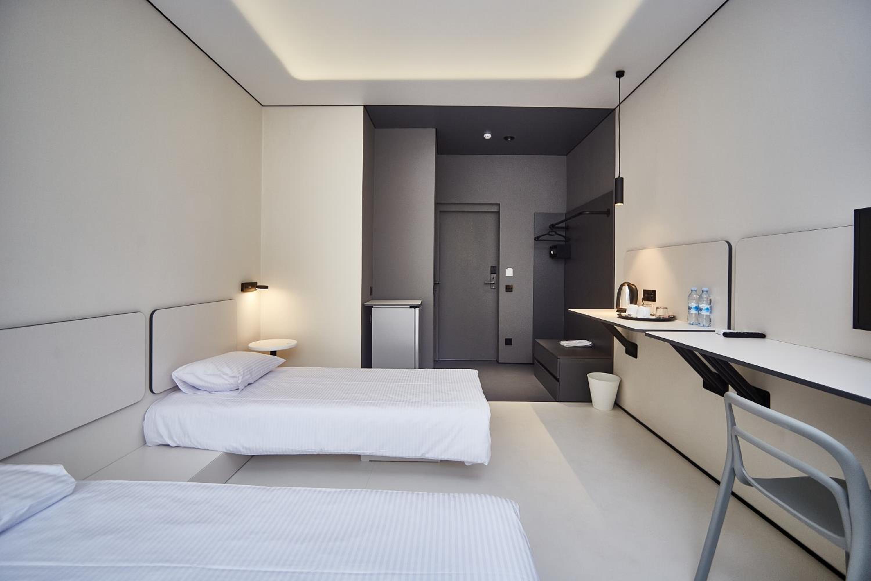 Twin Room with Balcony photo 1