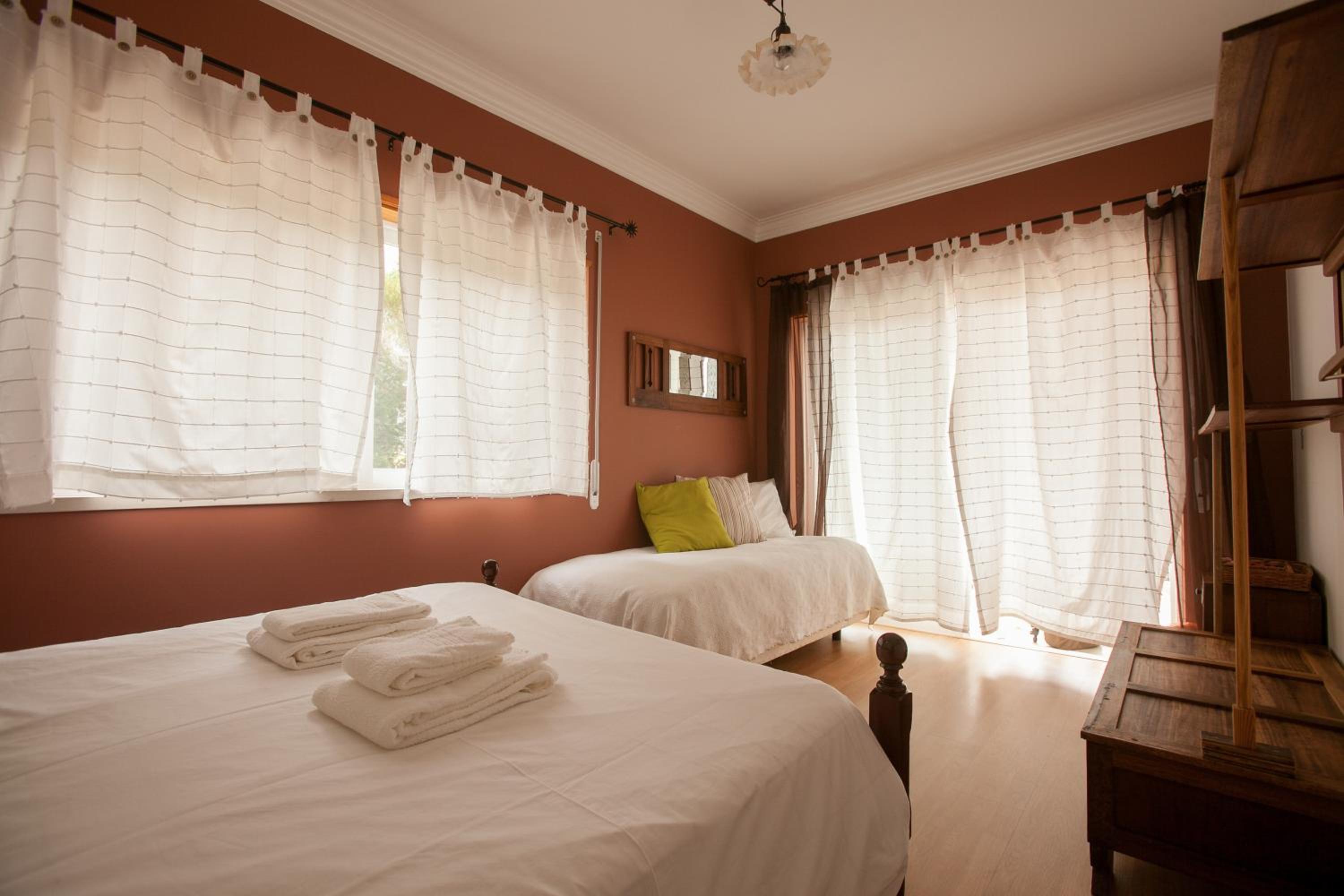 Double Room with Shared Bathroom photo 3