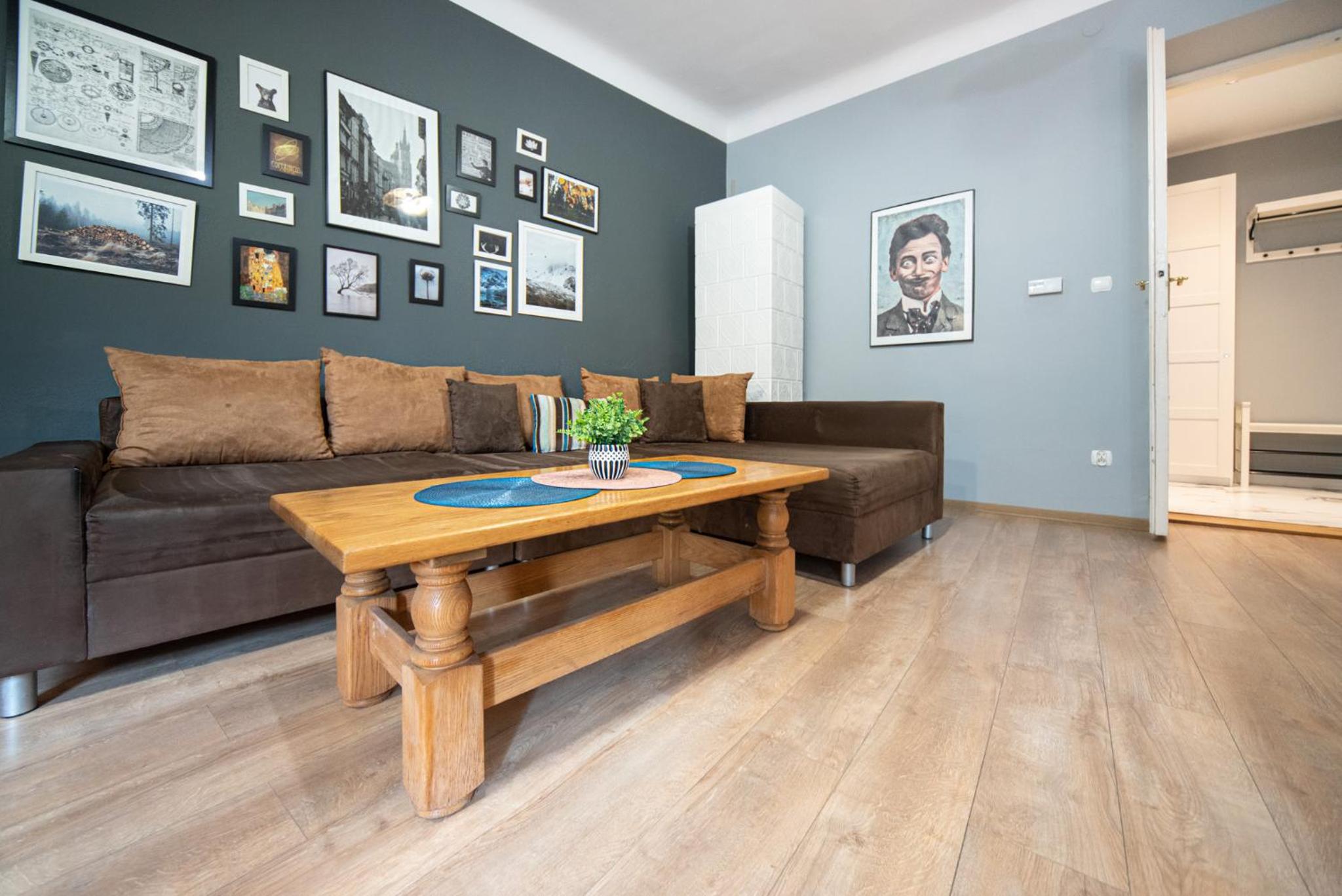 One-Bedroom Apartment - Photo 17