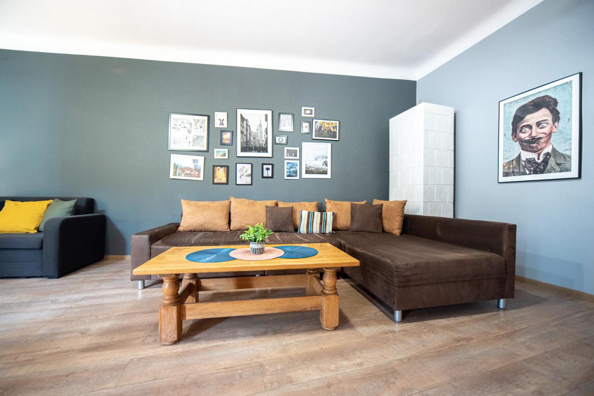 One-Bedroom Apartment - Photo 13