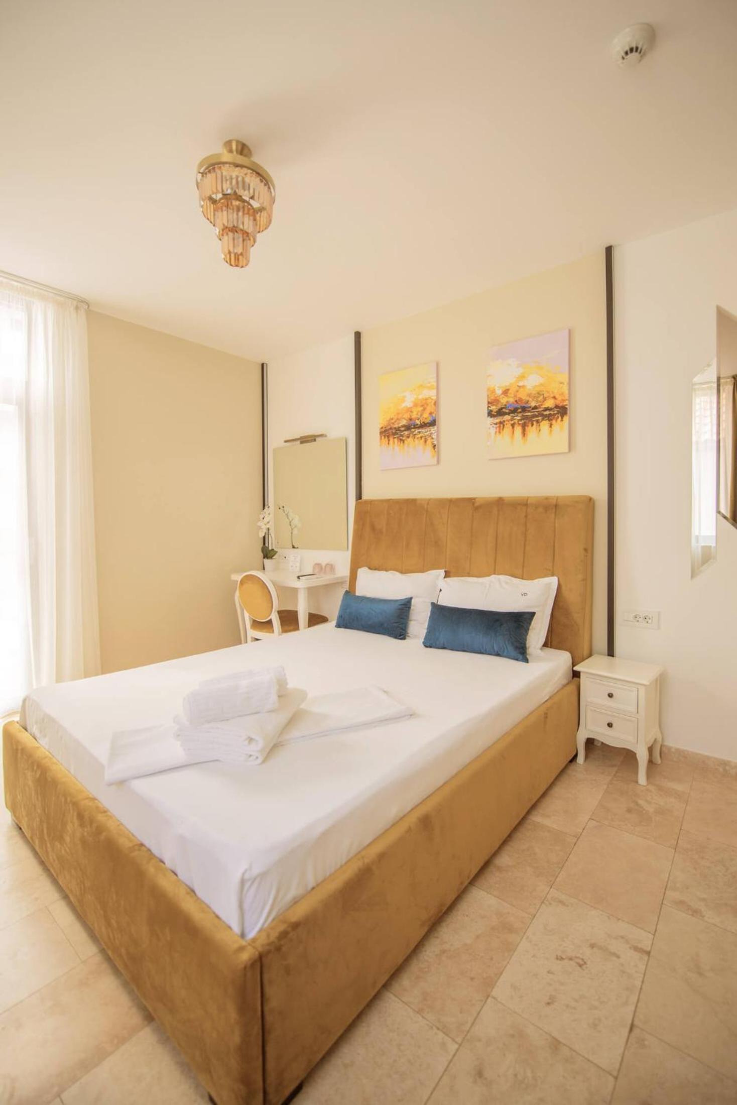 Deluxe Double Room - Photo 3